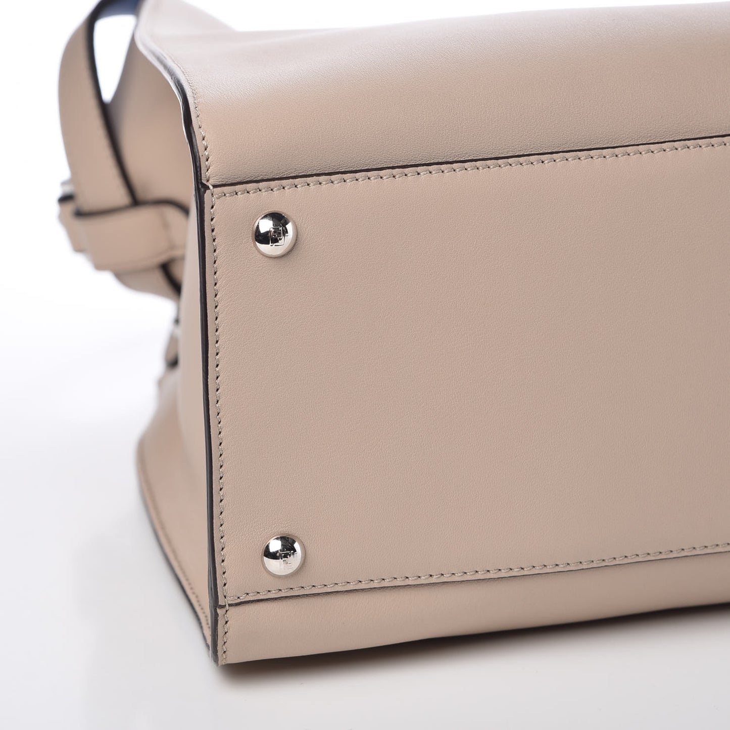 Vitello Seta Century Large Peekaboo X-Lite Nuvola Black