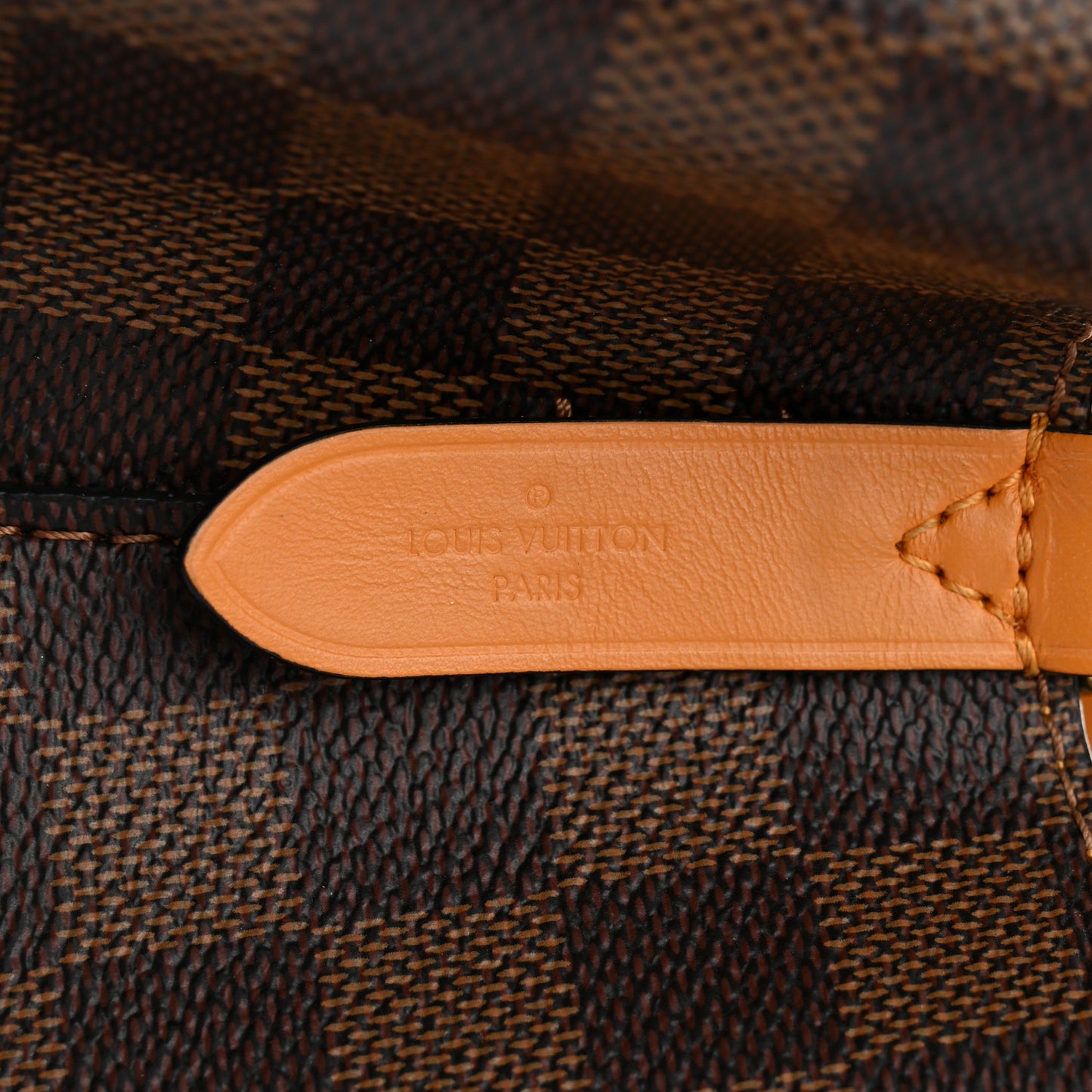 Damier Ebene Neonoe MM Safran