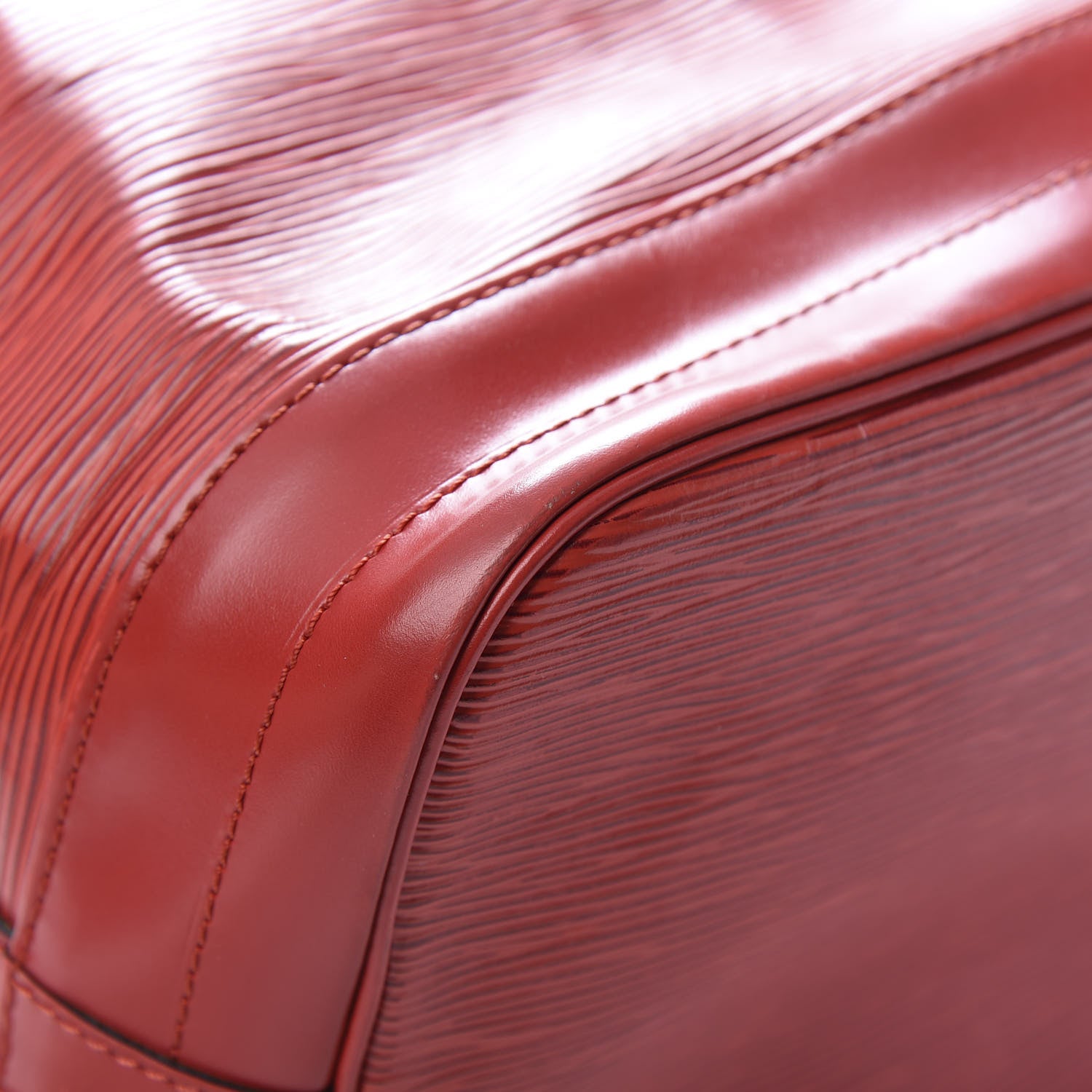 Louis Vuitton Epi Noe Castillan Red 11 of 16