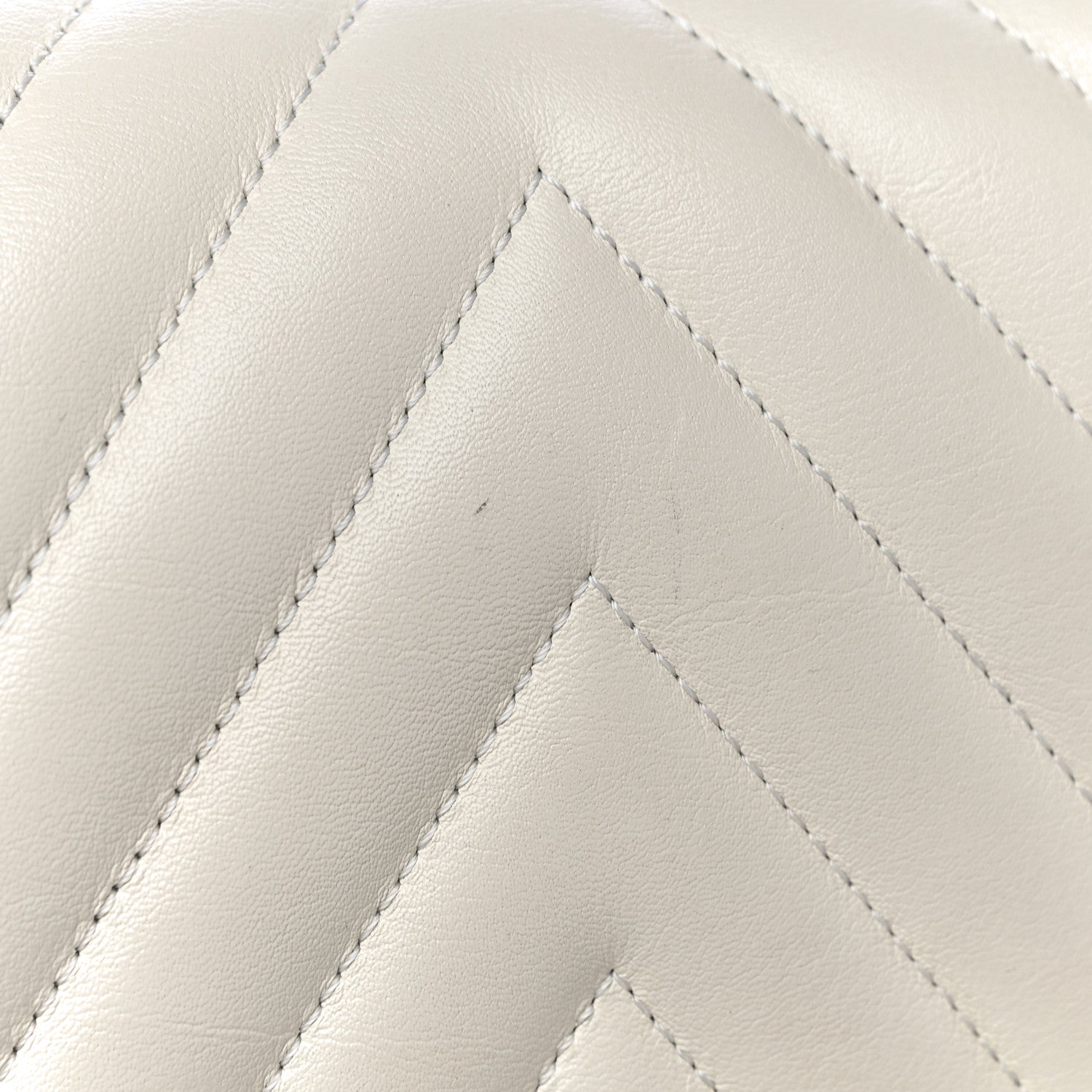 Chanel Calfskin Chevron Quilted Medium Boy Flap Ivory 15 of 18