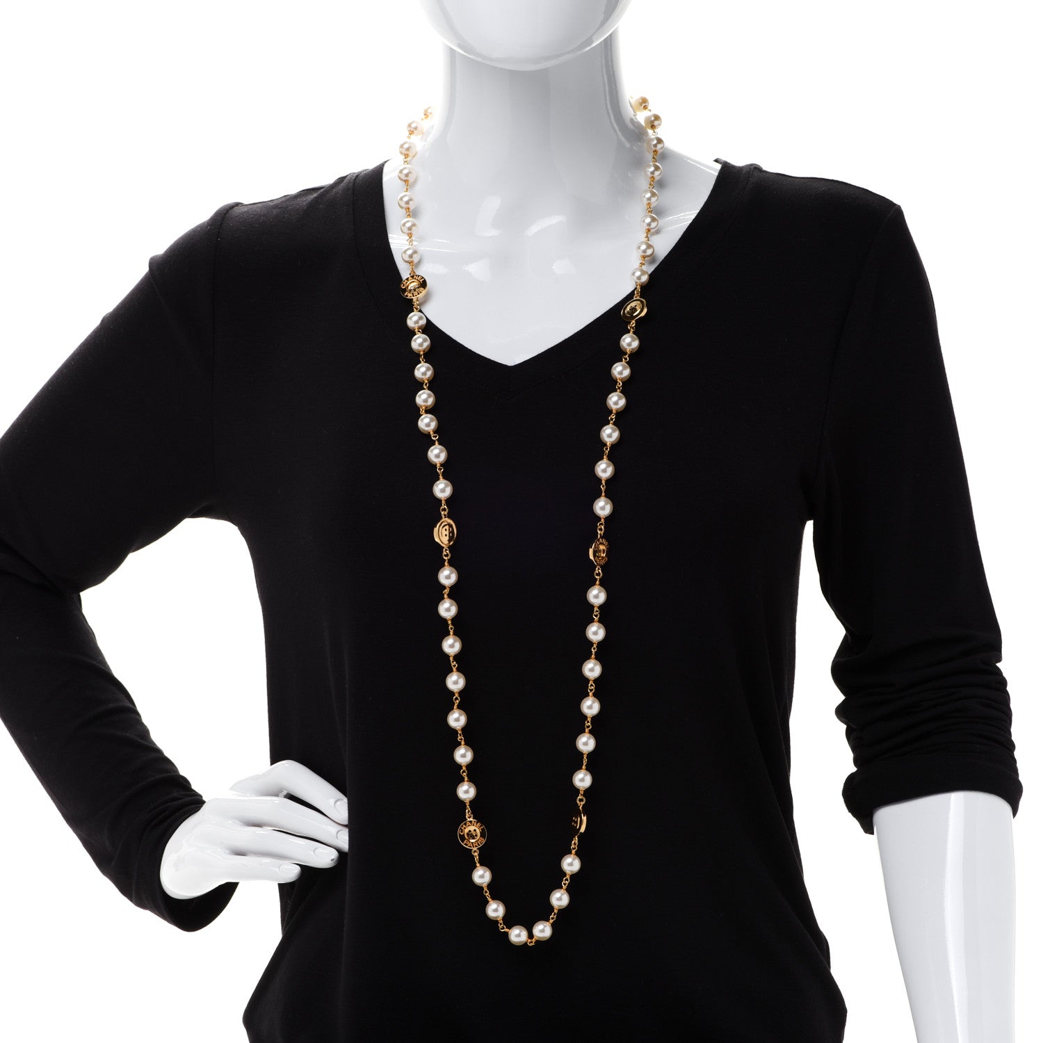 Chanel Metal Pearl Paris Button Necklace Gold 2 of 6