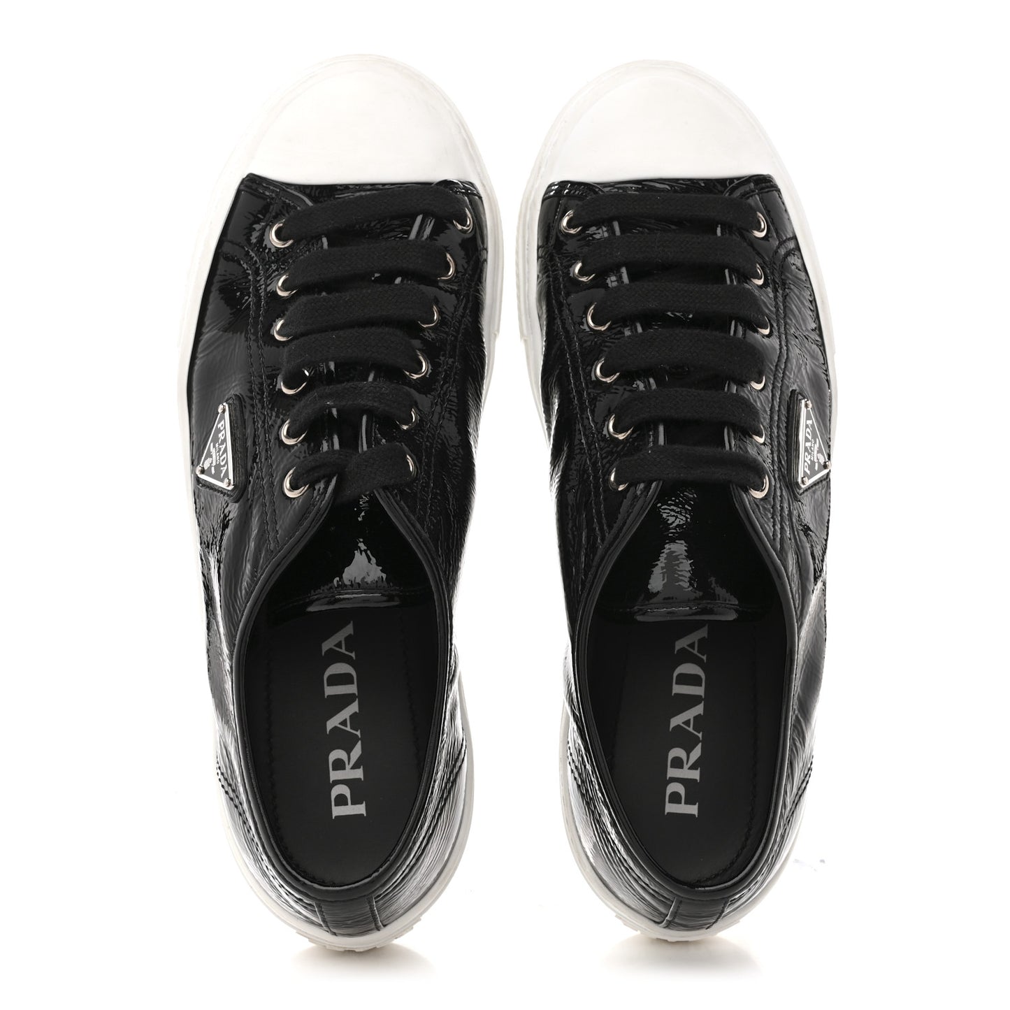 Patent Naplak Triangle Logo Womens Low Top Sneakers 40 Black White