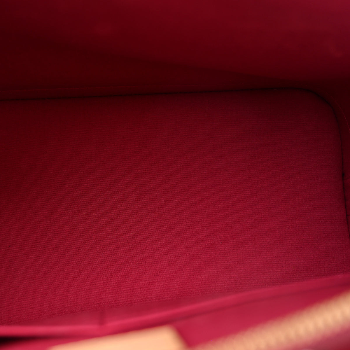 Louis Vuitton Vernis Alma MM Rose Indien 5 of 14