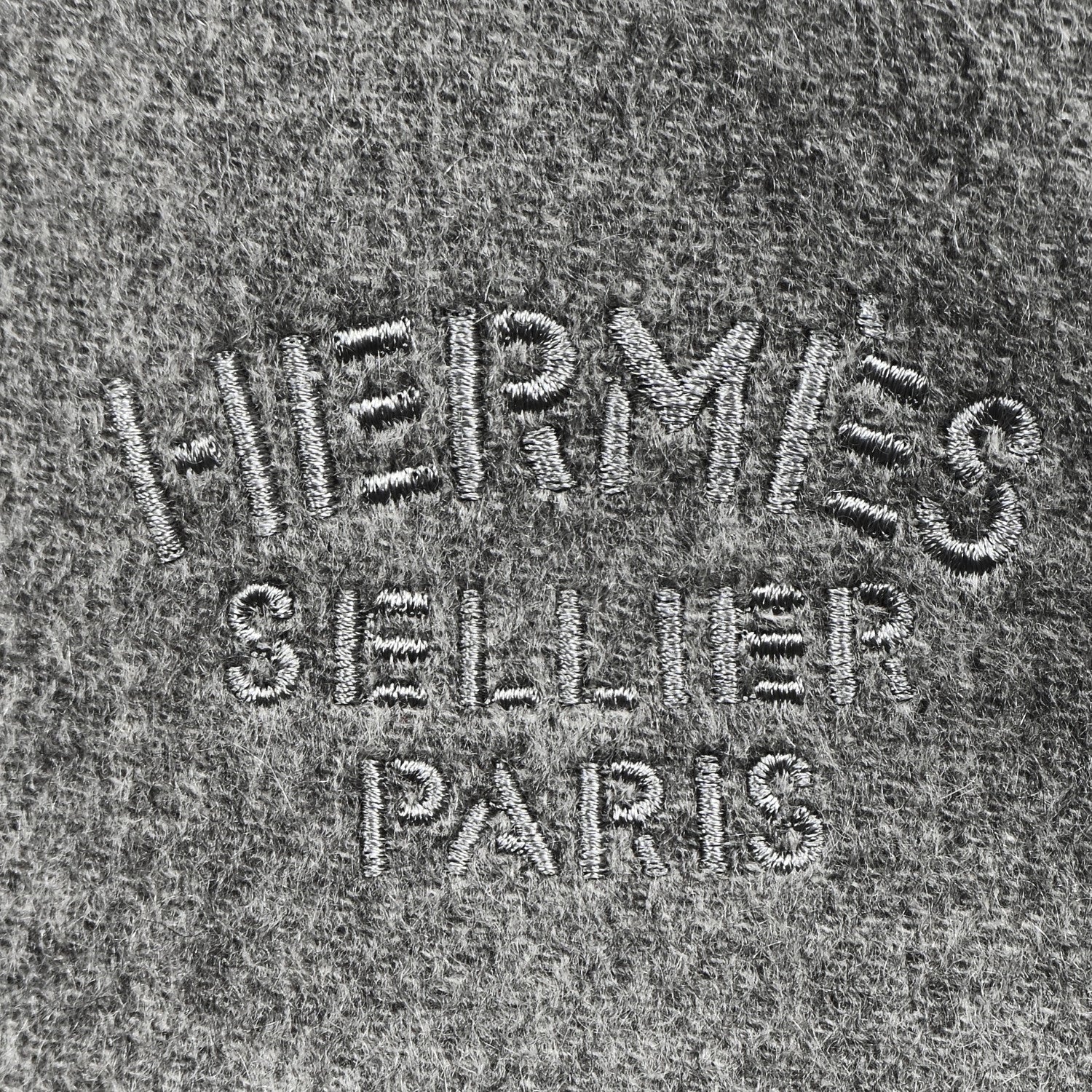 Hermes Cashmere Recto Verso Muffler Creme Gris Clair 4 of 6