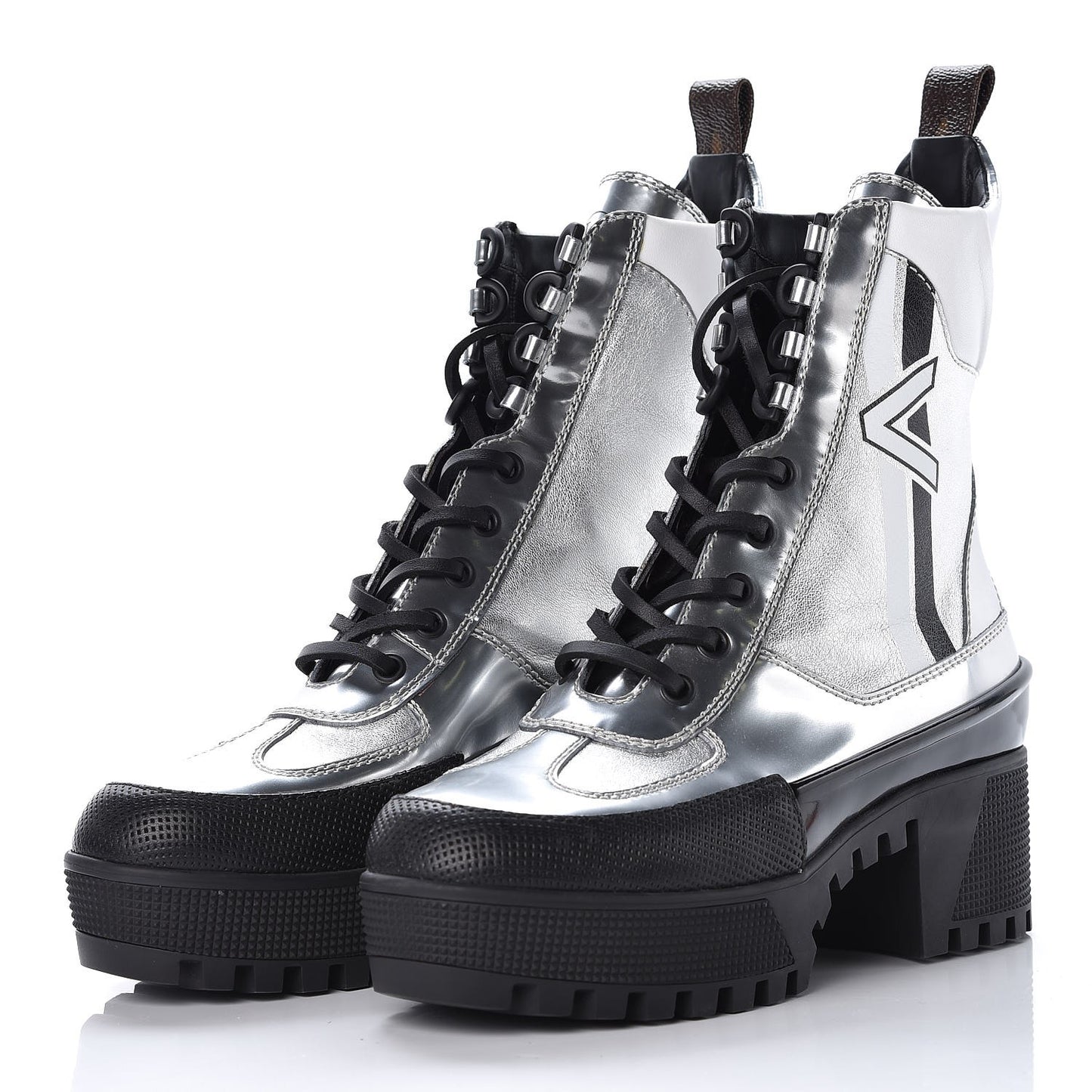 Patent Calfskin Spaceship Laureate Platform Desert Boots 36 Silver