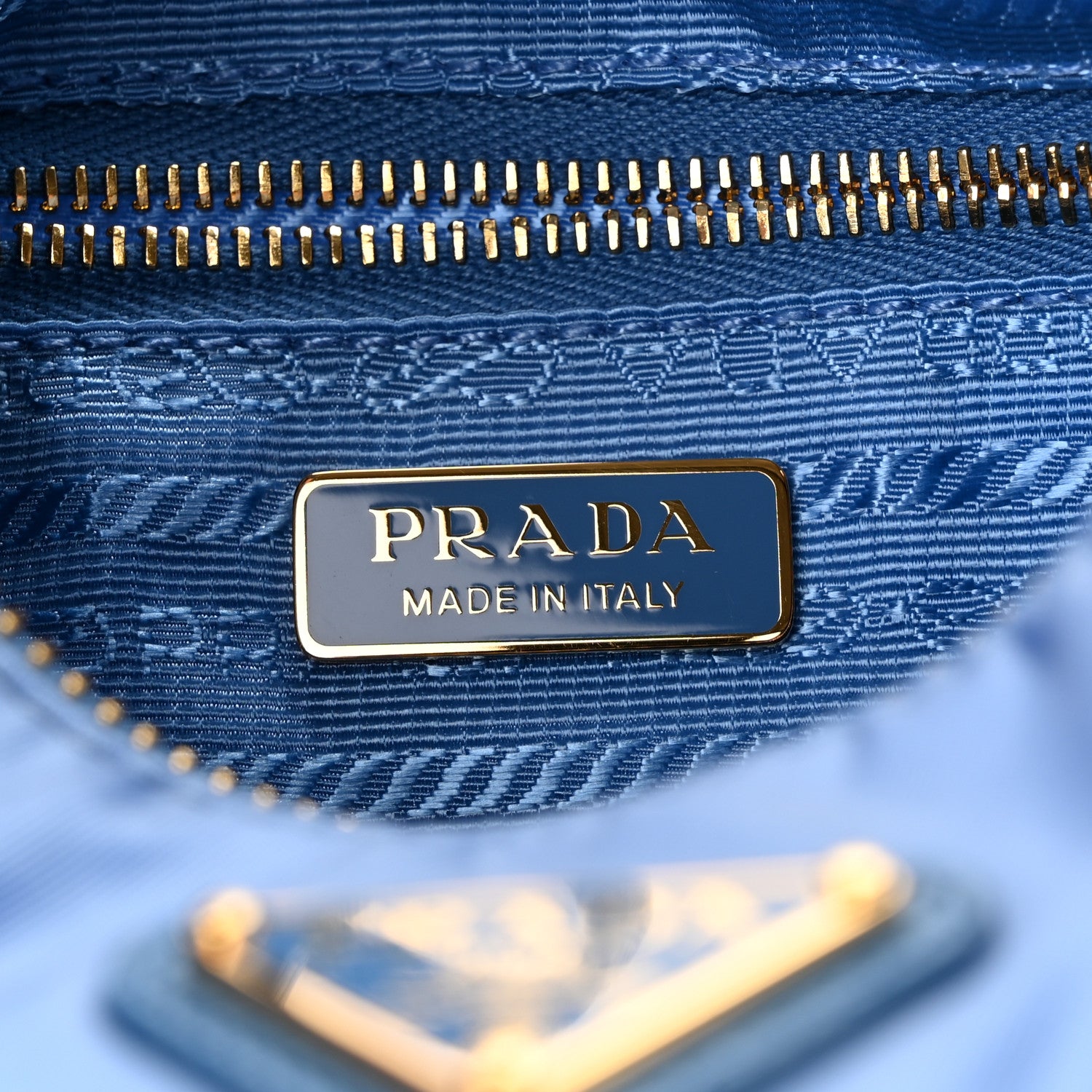 Prada Tessuto Nylon Saffiano Mini Re-Edition 2005 Bag Onda 6 of 9