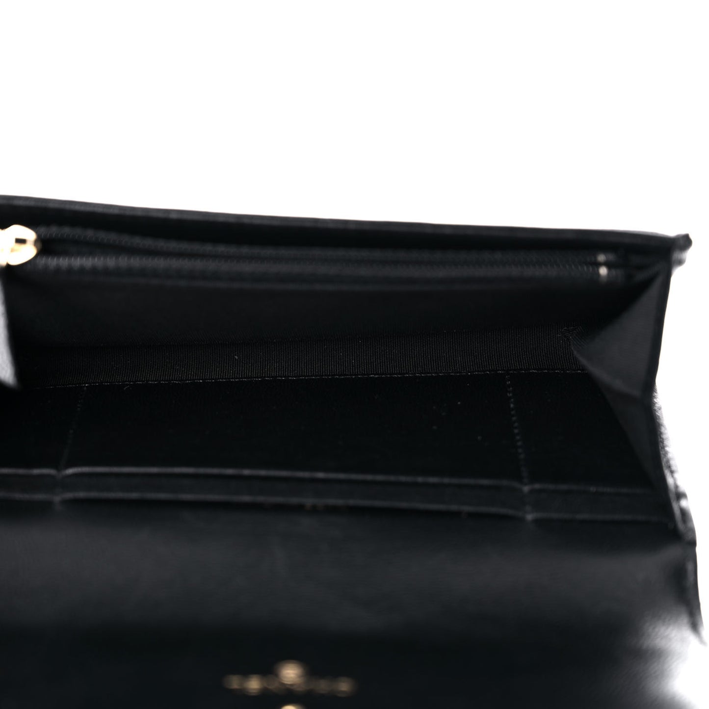 Lambskin Quilted Medium Chanel 19 Flap Wallet Black
