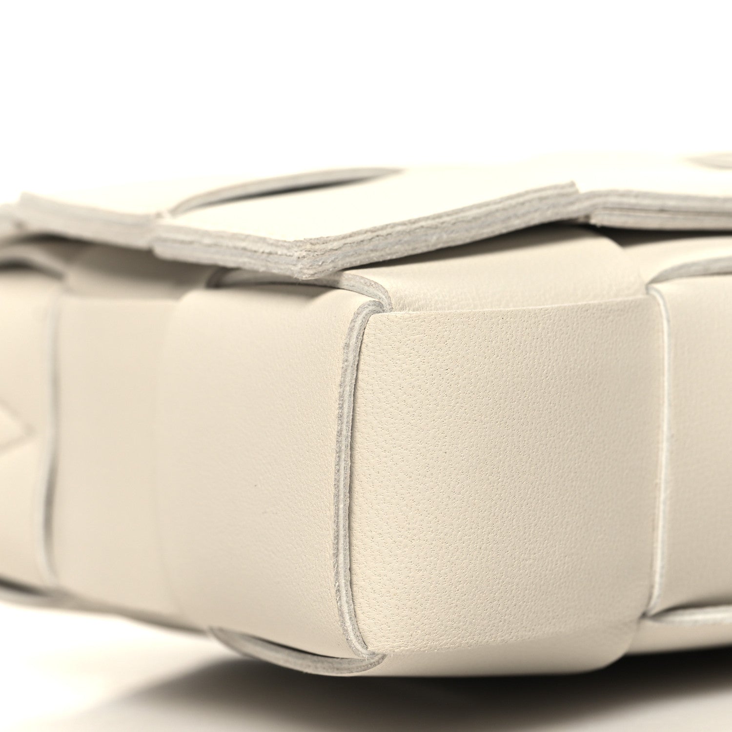 Bottega Veneta Lambskin Maxi Intrecciato Small Cassette Crossbody Bag White 9 of 11