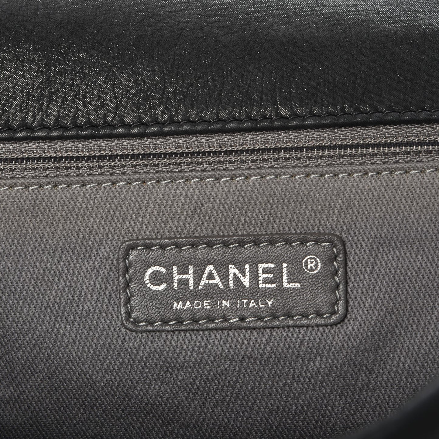 Iridescent Calfskin Glint Accordion Flap Black