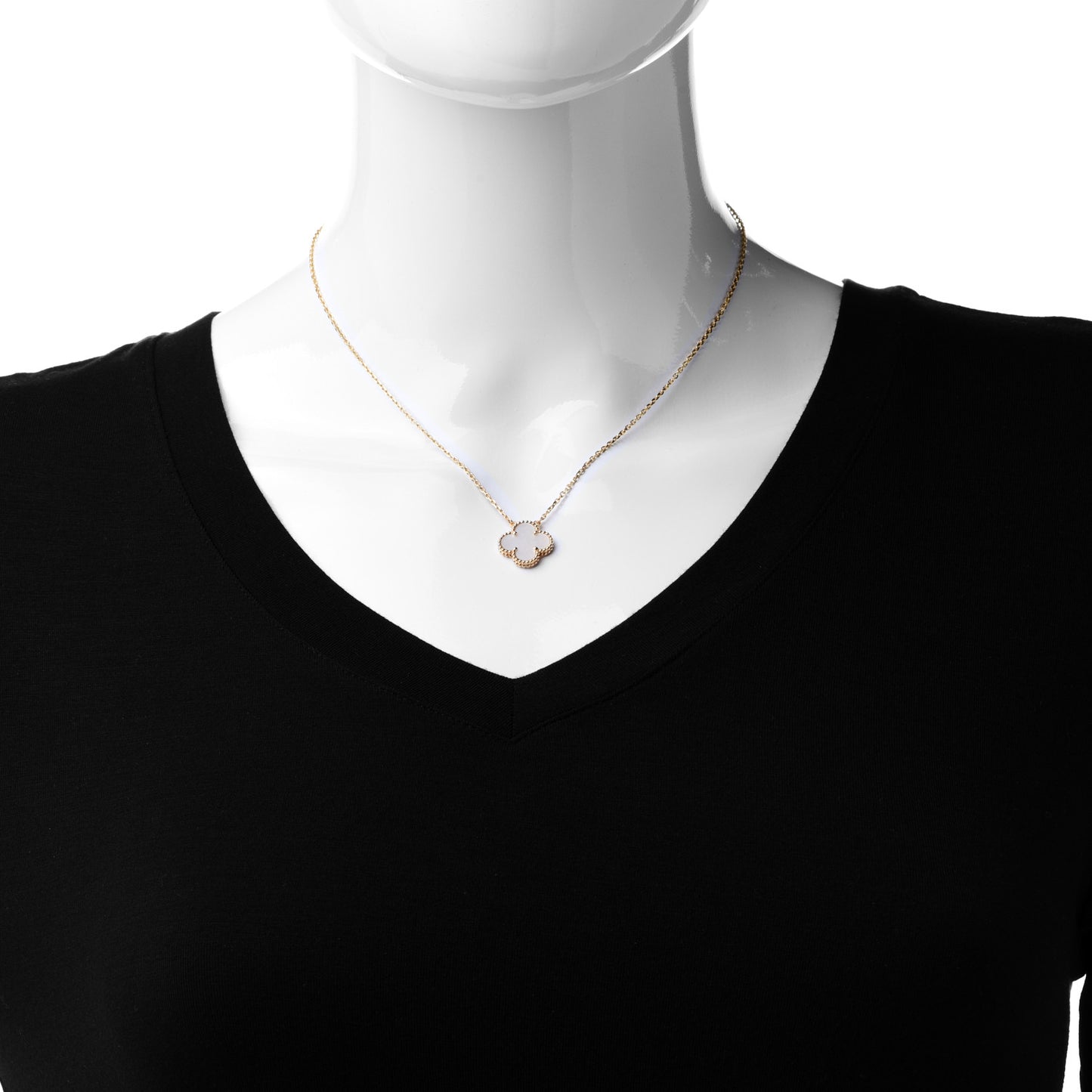 18K Yellow Gold Mother of Pearl Vintage Alhambra Pendant Necklace