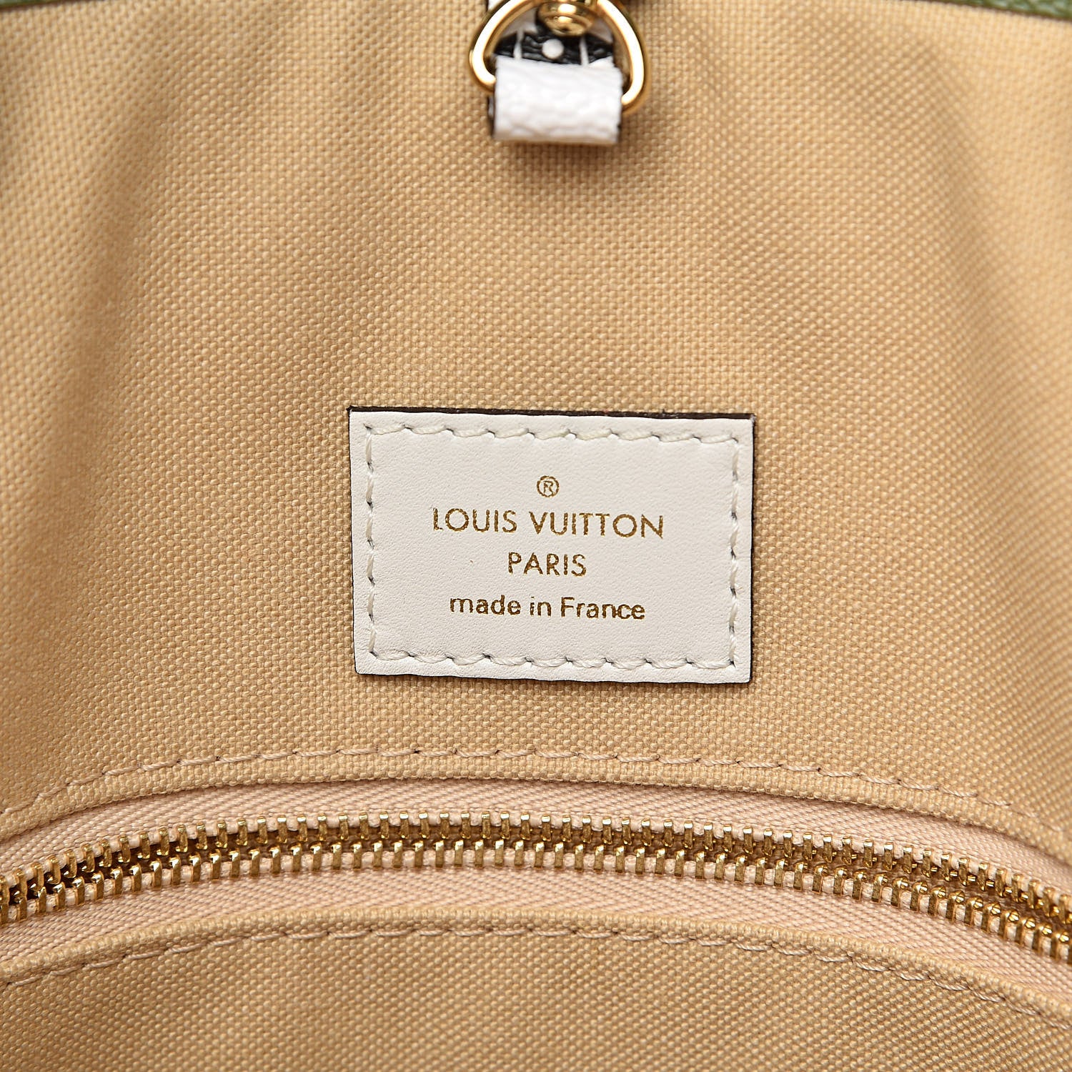 Louis Vuitton Monogram Giant Onthego GM Kaki Beige 7 of 13