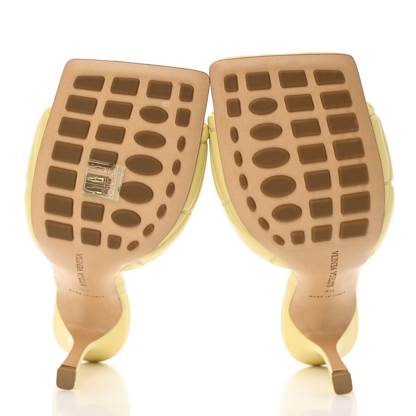 Nappa Quilted Rubber Lido Mule Sandals 39 Moon Beam