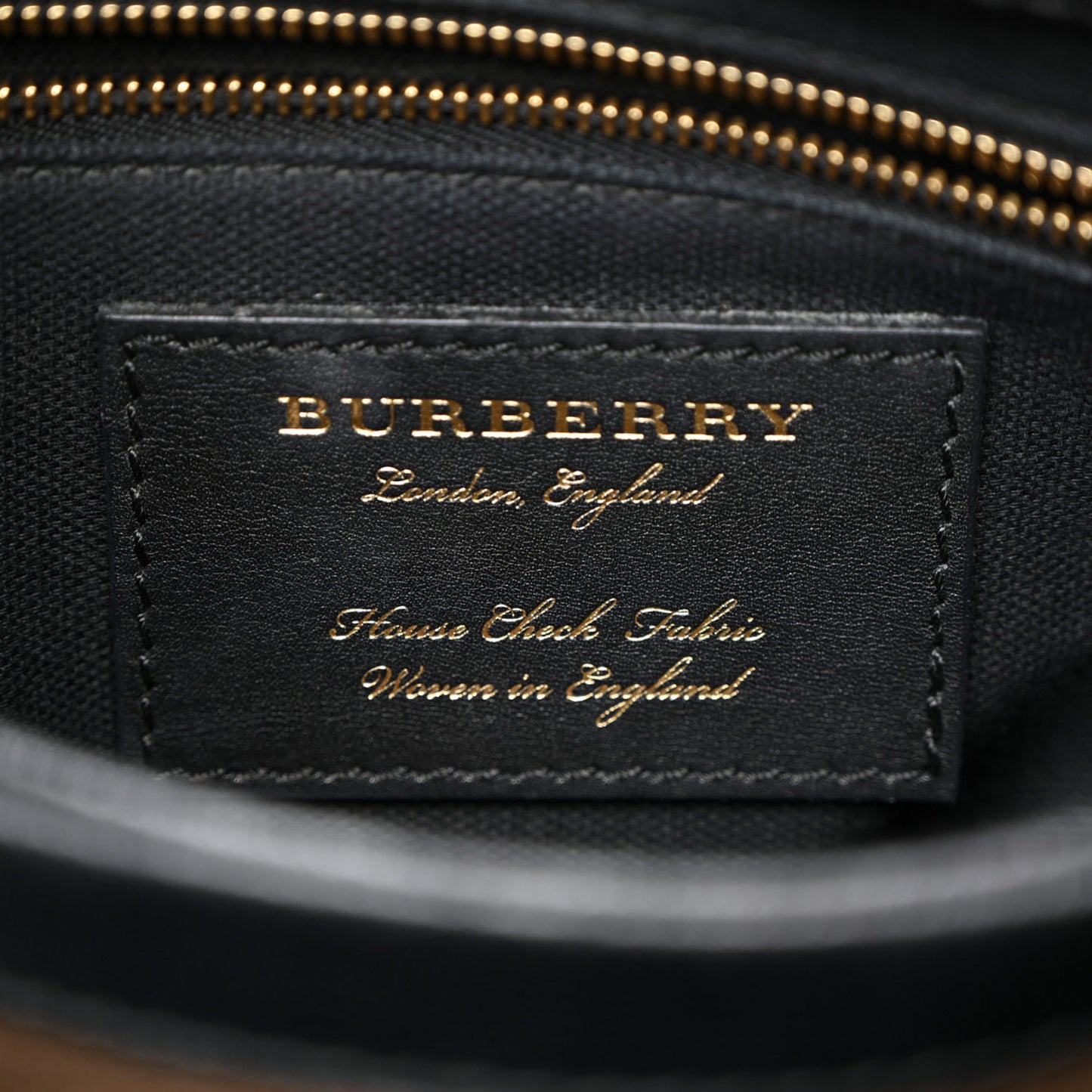 Derby Calfskin House Check Small Camberley Black