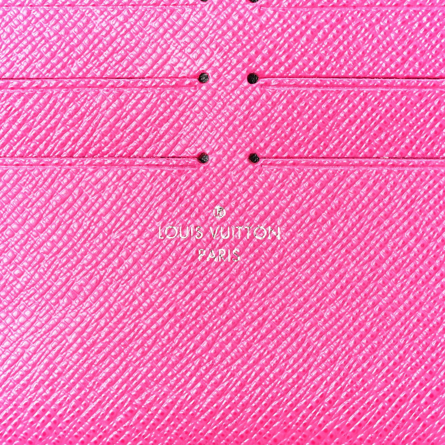 Epi Pochette Felicie Black Hot Pink