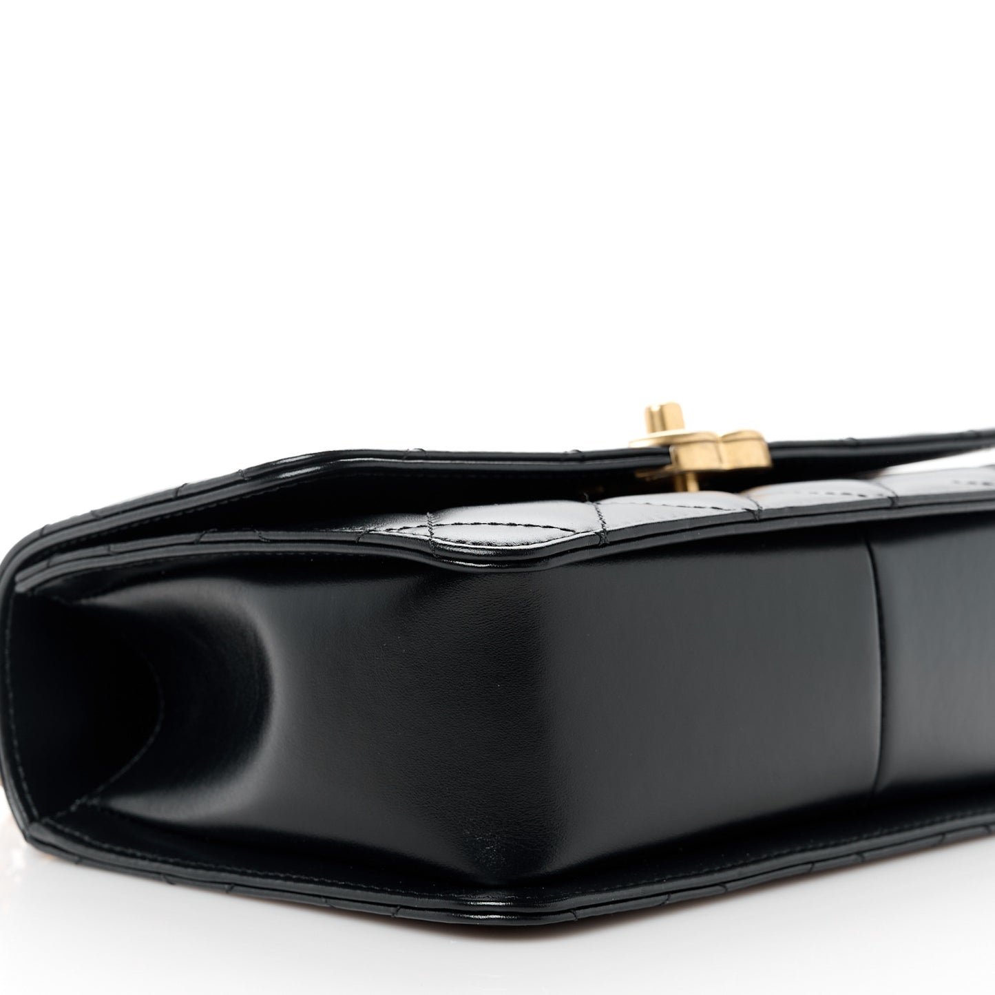 Calfskin Quilted Perfect Fit Flap Black