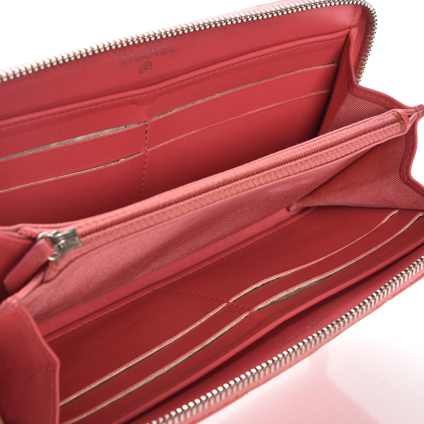 Patent Calfskin Quilted Large Gusset Zip Around Wallet Pink