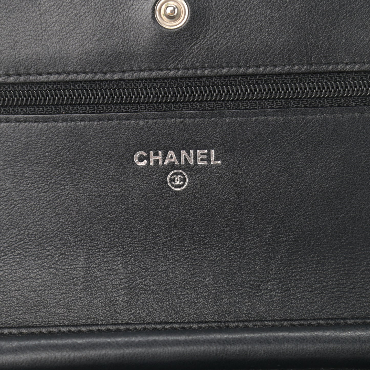 Caviar Sevruga Wallet On Chain WOC Black