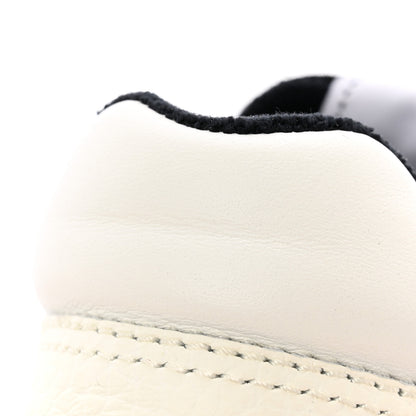 Chanel Grained Calfskin Fabric Womens Logo Sneakers 35 White Black 13 of 17