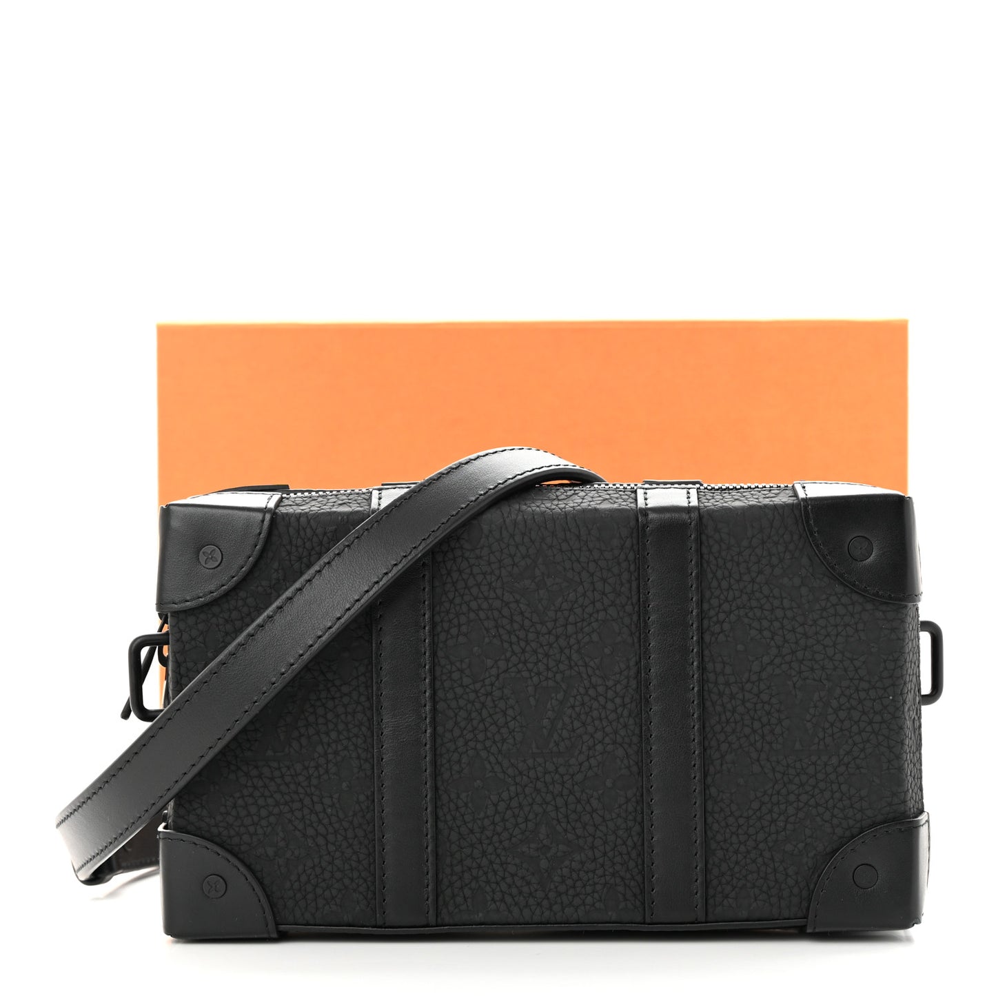 Taurillon Monogram Soft Trunk Wallet Black