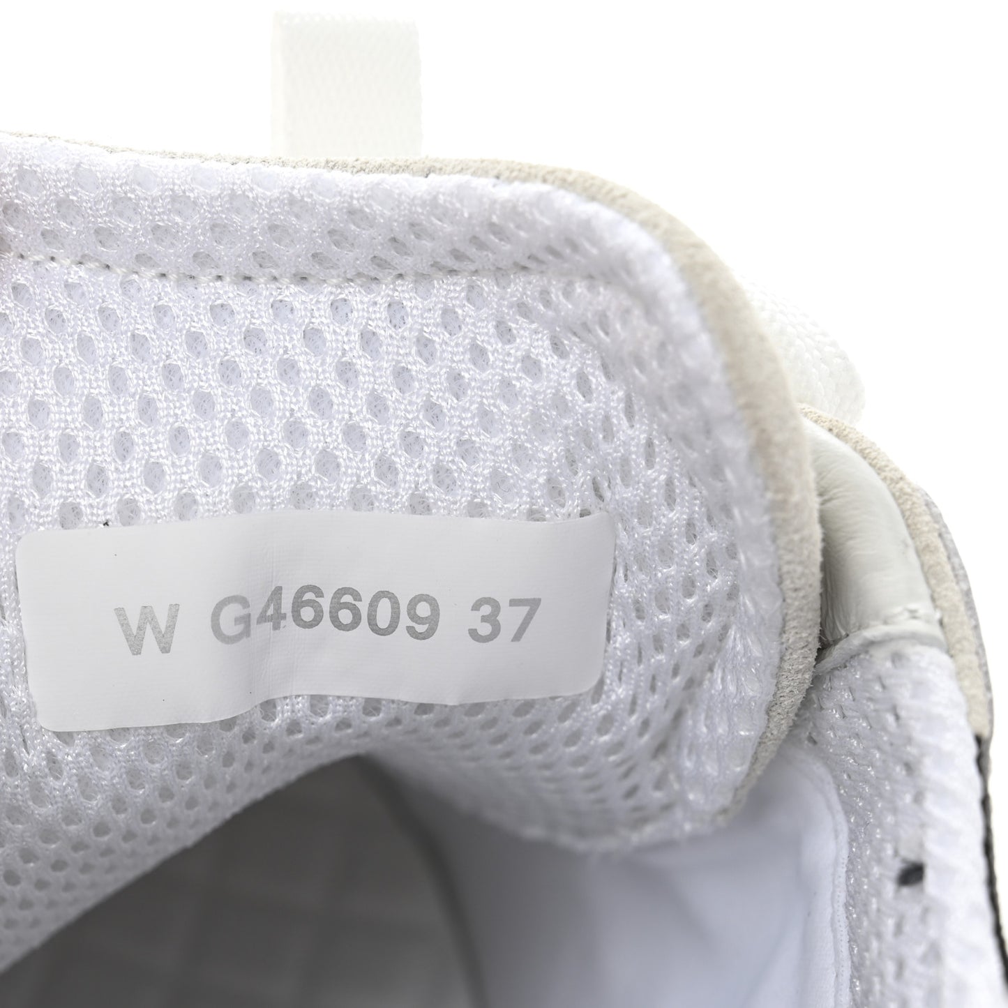 Suede Calfskin Womens CC Sneakers 37 White Black