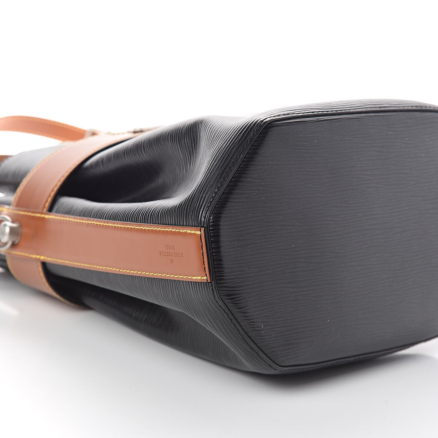 Epi Twist Bucket Black