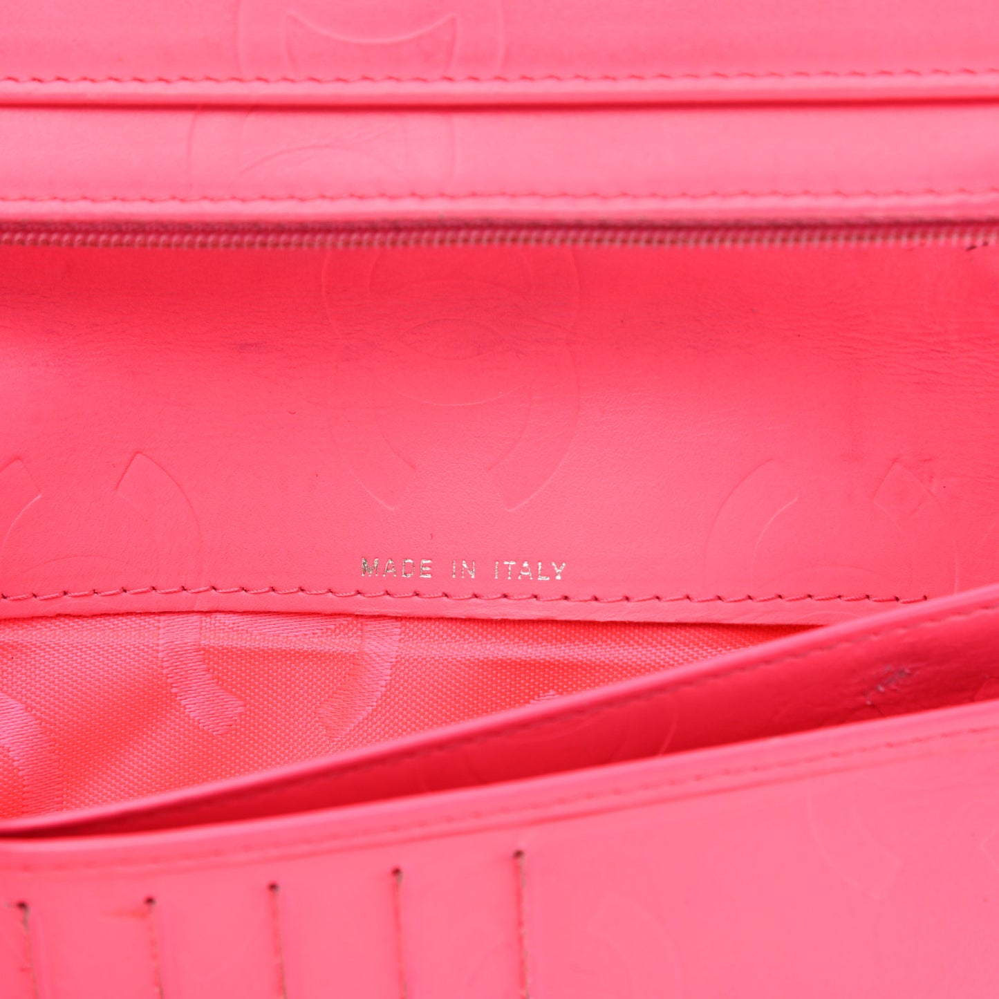 Calfskin Quilted Cambon Yen Wallet Black