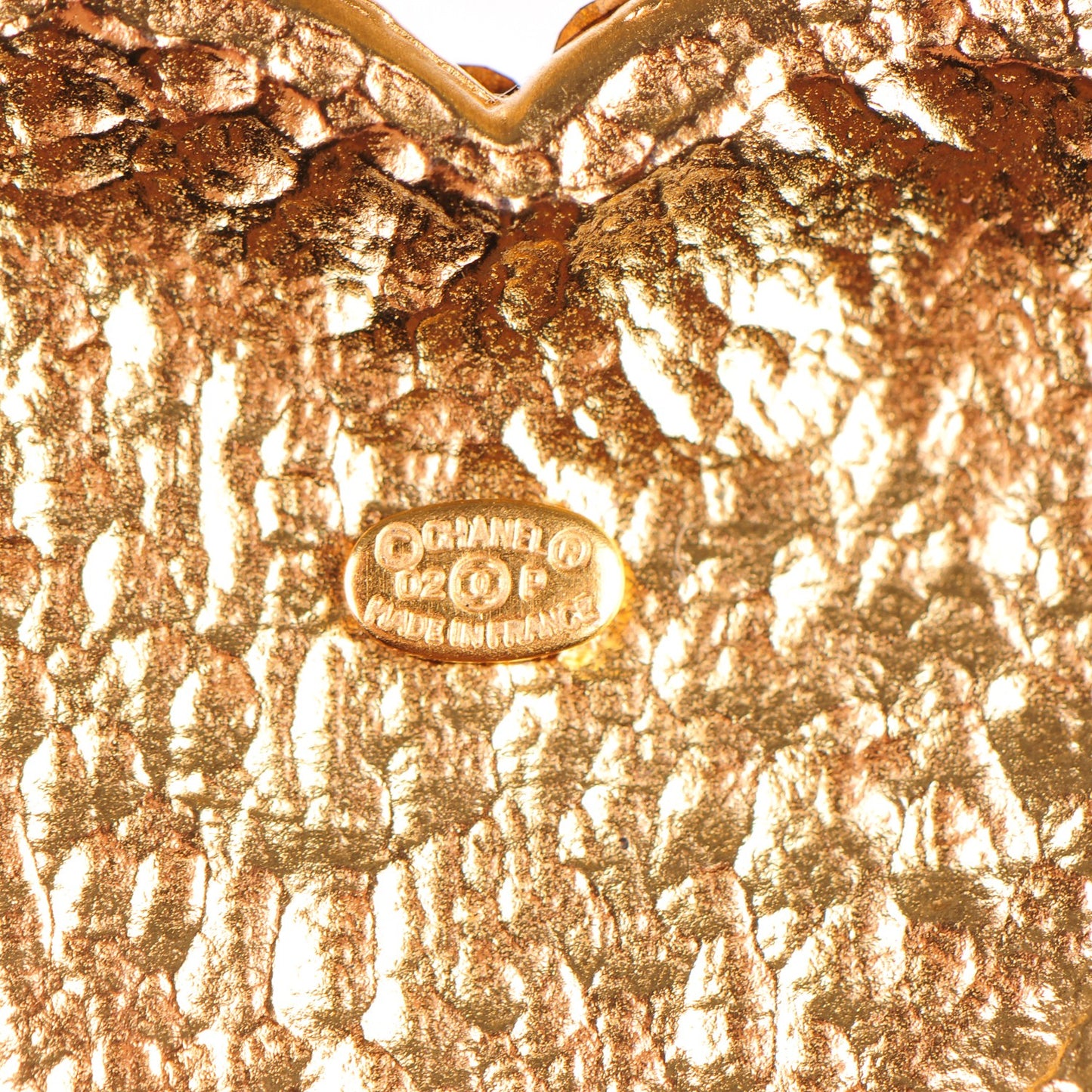 Crystal CC Mademoiselle Heart Brooch Pink Gold
