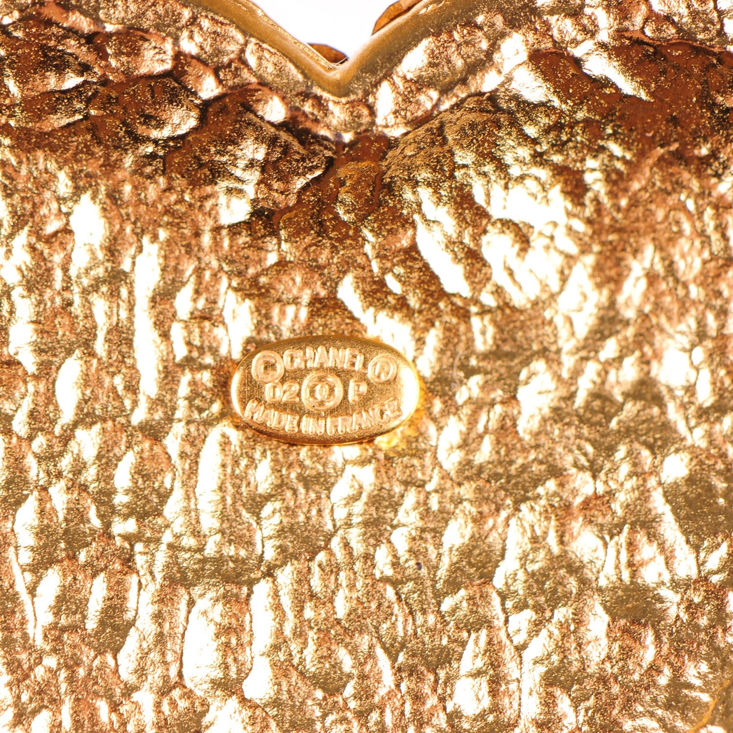 Chanel Crystal CC Mademoiselle Heart Brooch Pink Gold 4 of 4