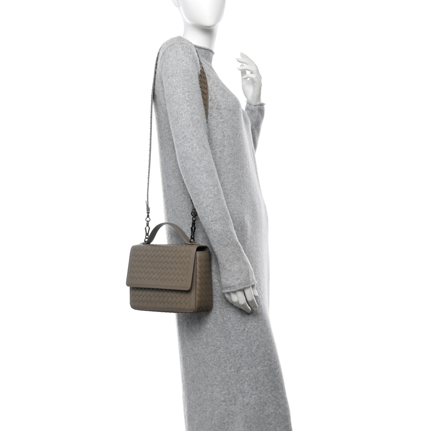 Bottega Veneta Nappa Intrecciato Alumna Bag Limestone 2 of 11