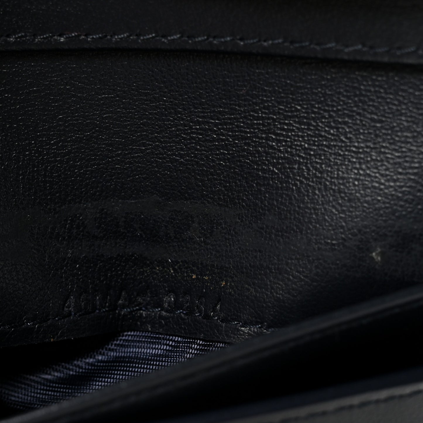 Oblique 30 Montaigne Dahlia Wallet Blue