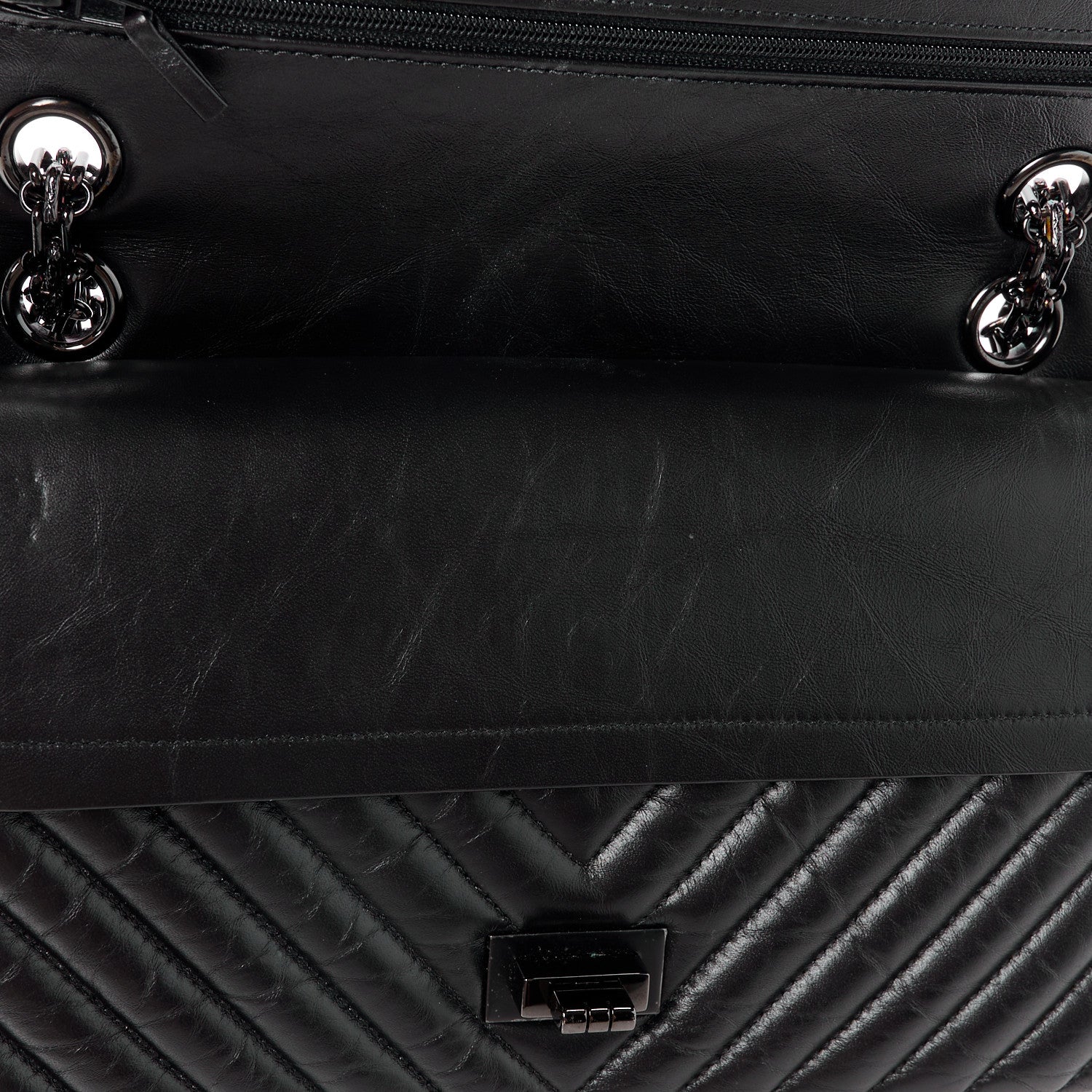 Chanel Aged Calfskin Chevron Quilted 2.55 Reissue 225 Flap So Black 11 of 12