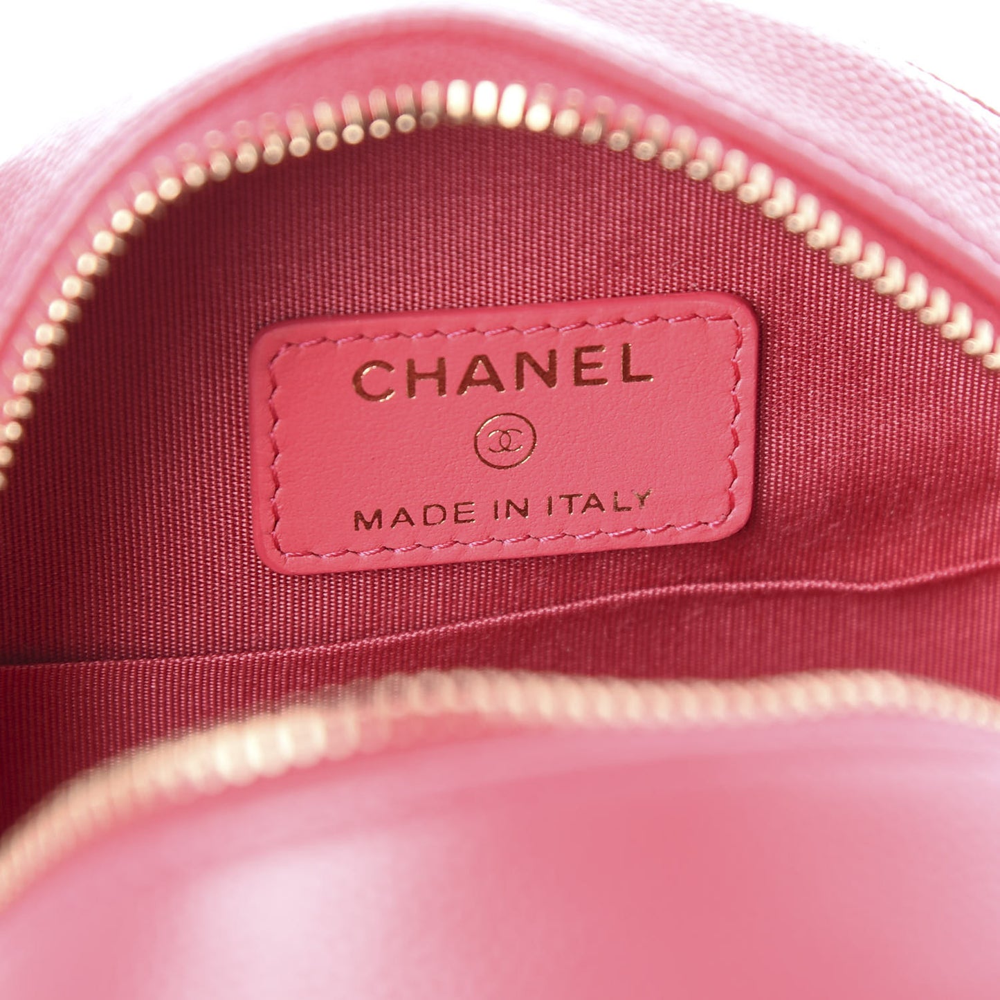 Caviar Quilted French New Wave Round Clutch With Chain Pink
