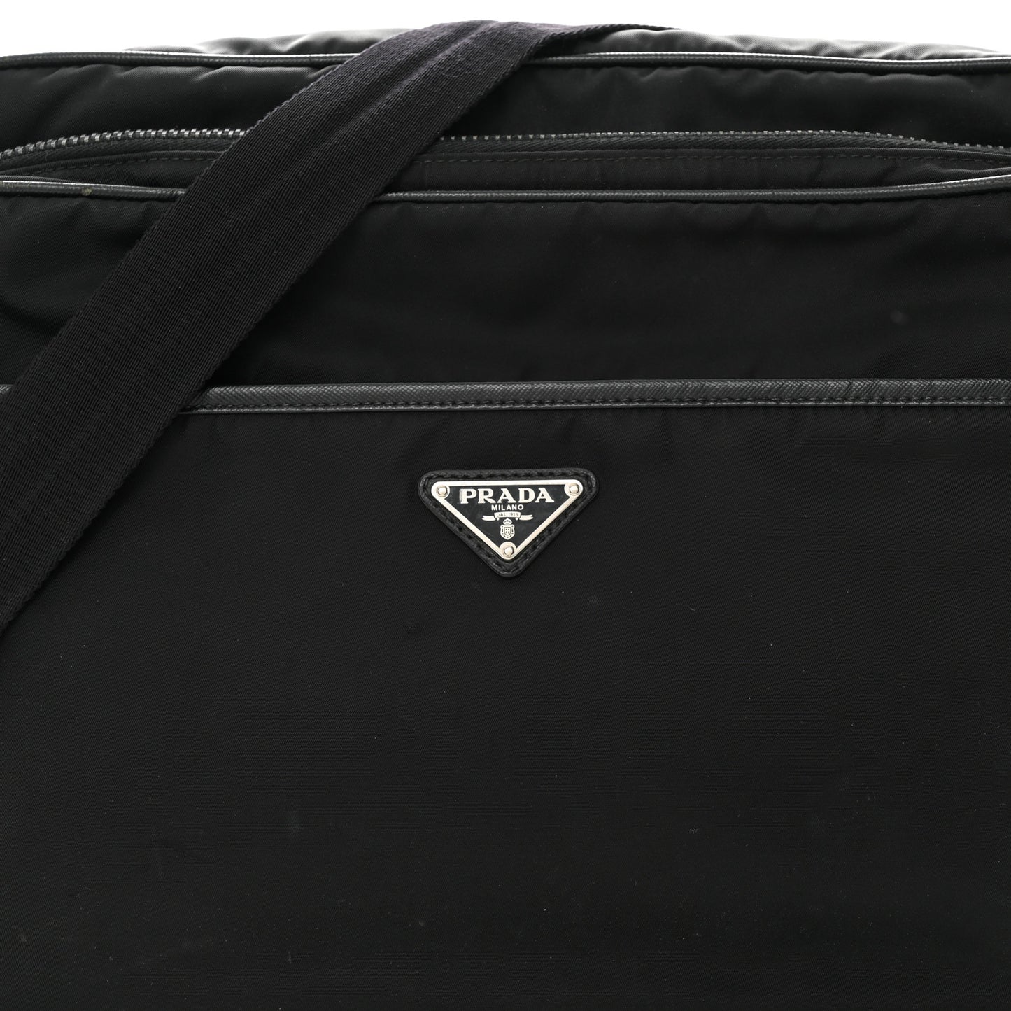 Tessuto Nylon Saffiano Front Pocket Zip Messenger Black