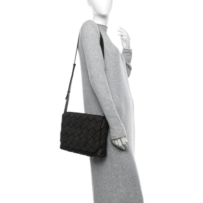 Bottega Veneta Grained Calfskin Intreccio Large Diago Crossbody Bag Fondant 2 of 11