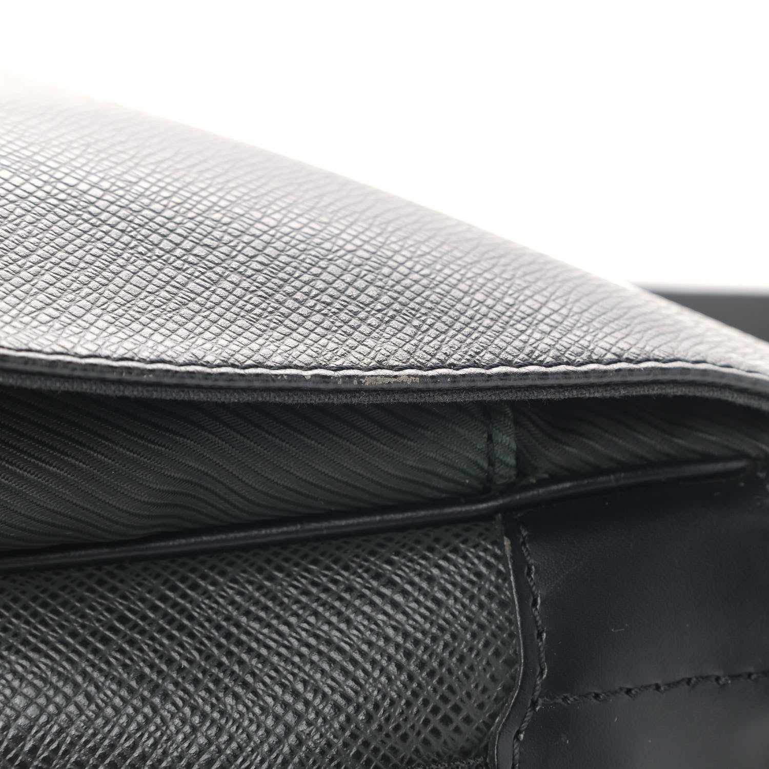 Louis Vuitton Taiga Dersou Messenger Bag Ardoise 13 of 17