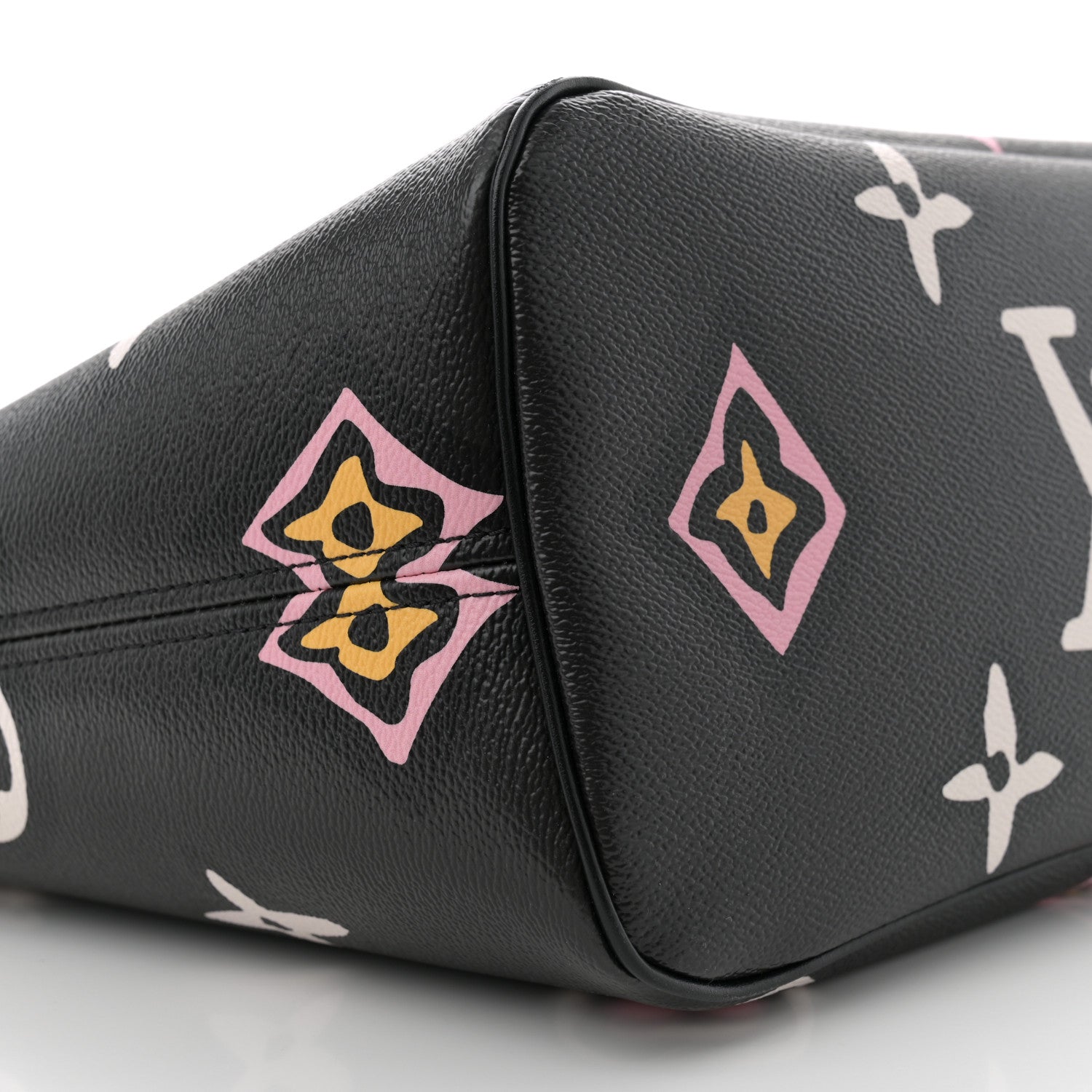 Louis Vuitton Monogram Giant Wild at Heart Neverfull MM Black 8 of 9