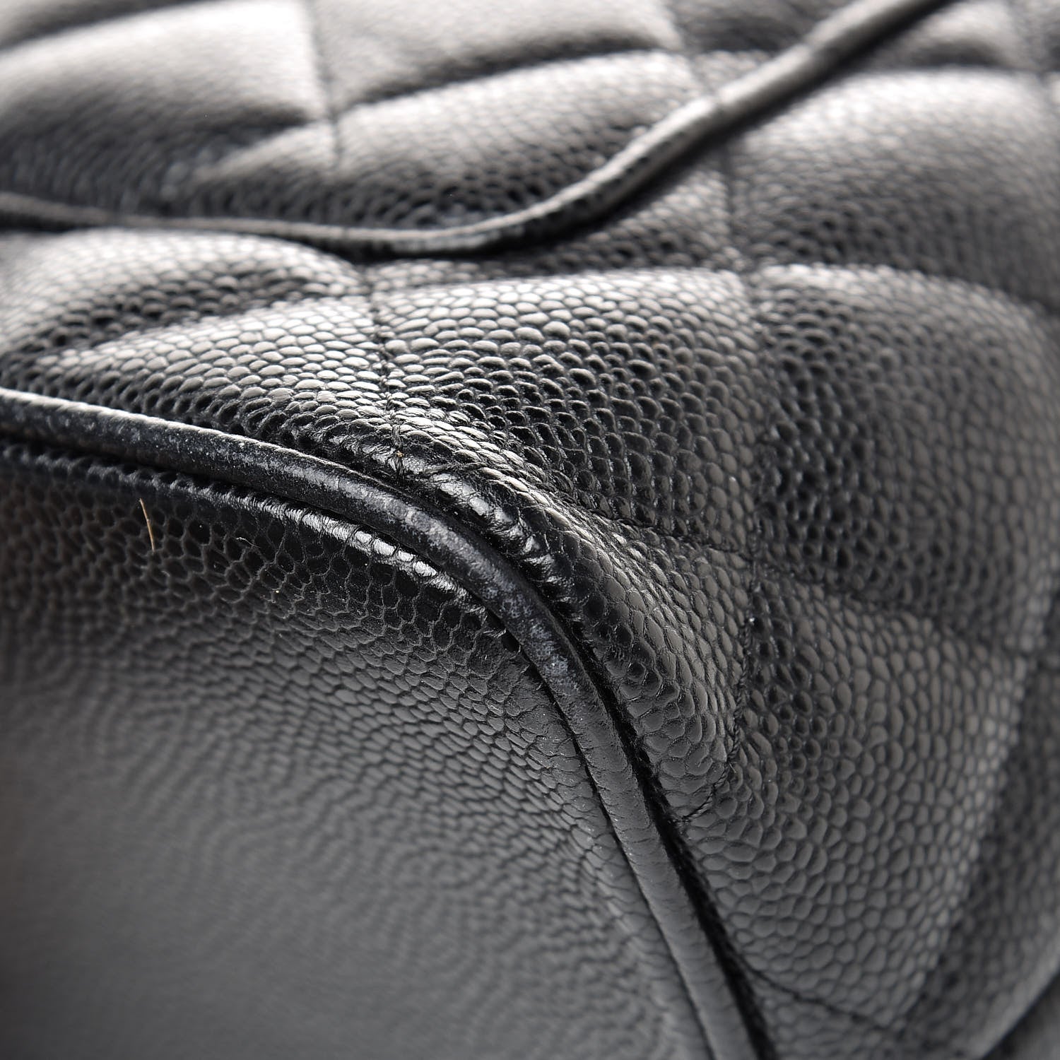 Chanel Caviar Quilted Medallion Tote Black 11 of 15