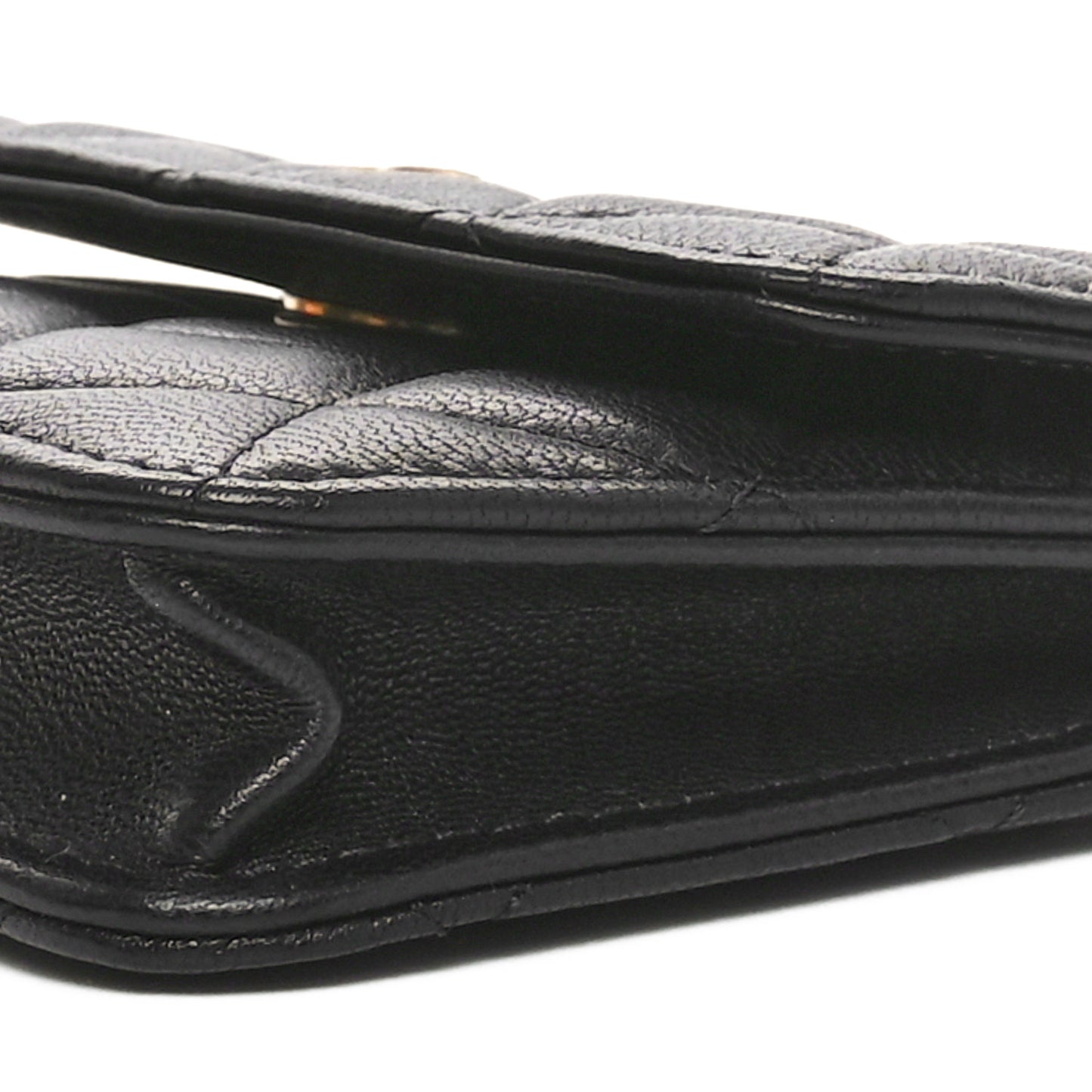 Lambskin Quilted Pearl Crush Clutch With Chain Black