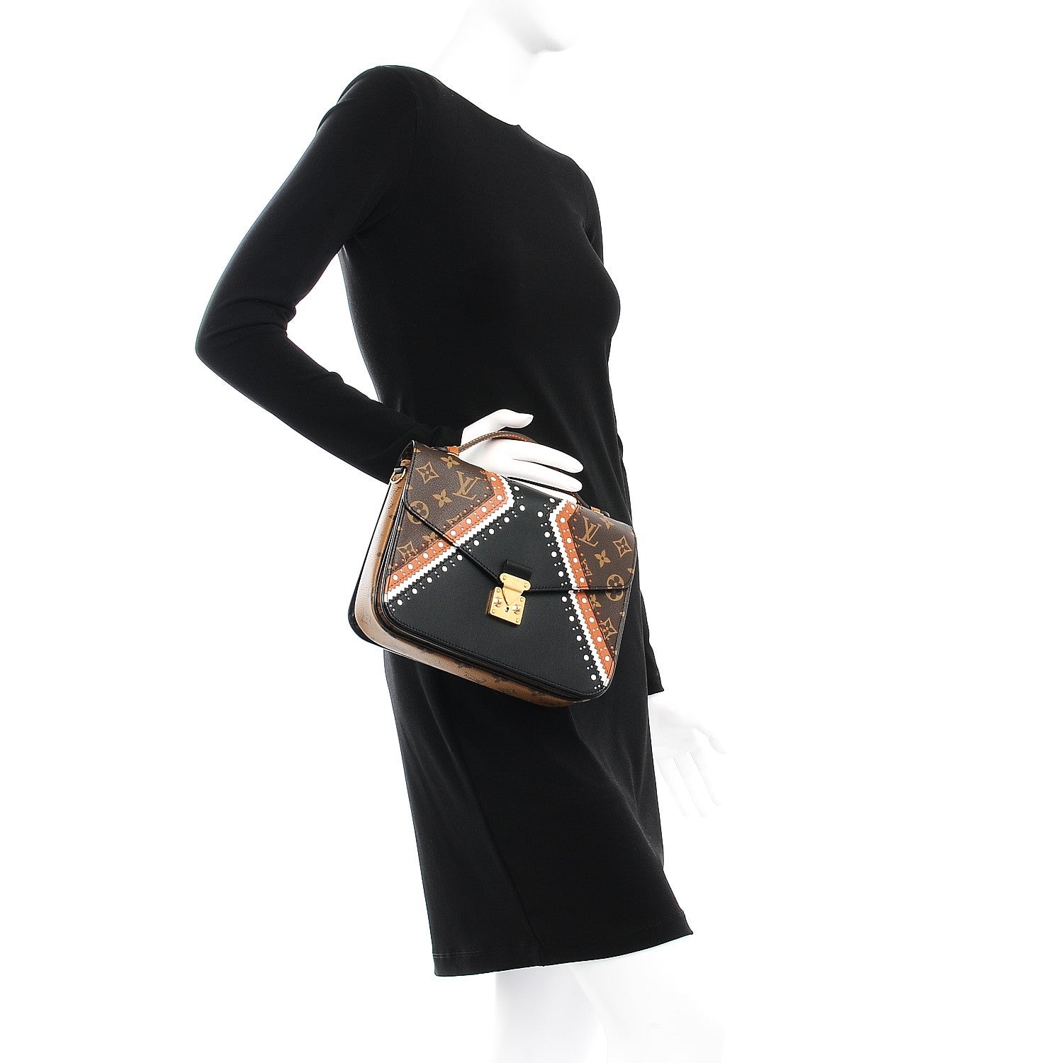 Louis Vuitton Monogram Pochette Metis MM 3 of 12