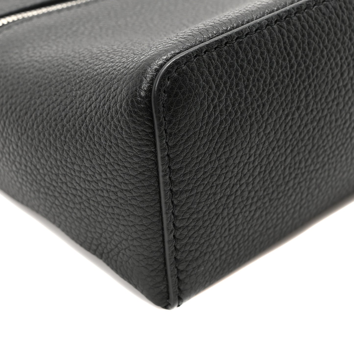 Grained Calfskin L19 Extra Pocket Pouch Black