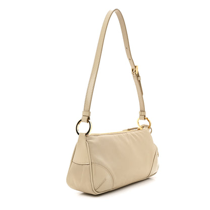 Prada Re-Nylon Spazzolato Re-Edition 2002 Shoulder Bag Deserto 3 of 10