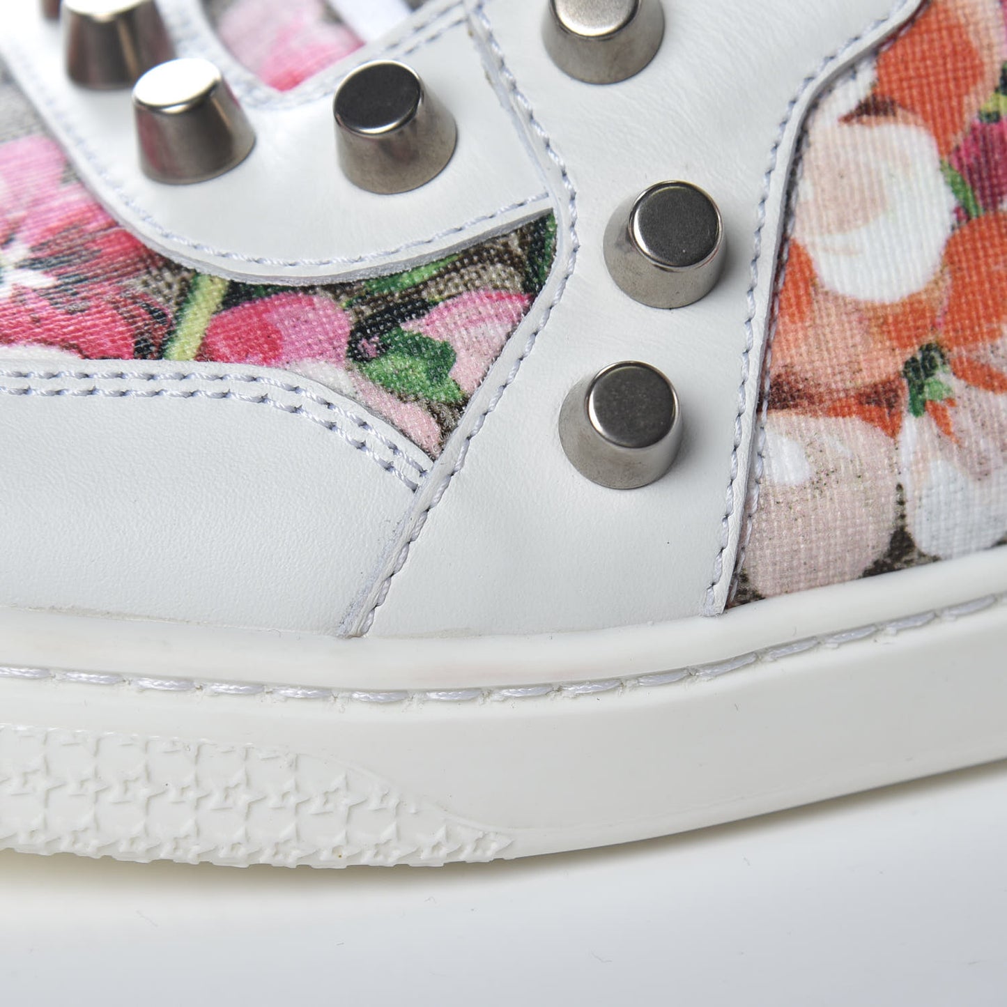 GG Supreme Monogram Blooms Studded Womens High Top Sneakers 40 Beige Multicolor White