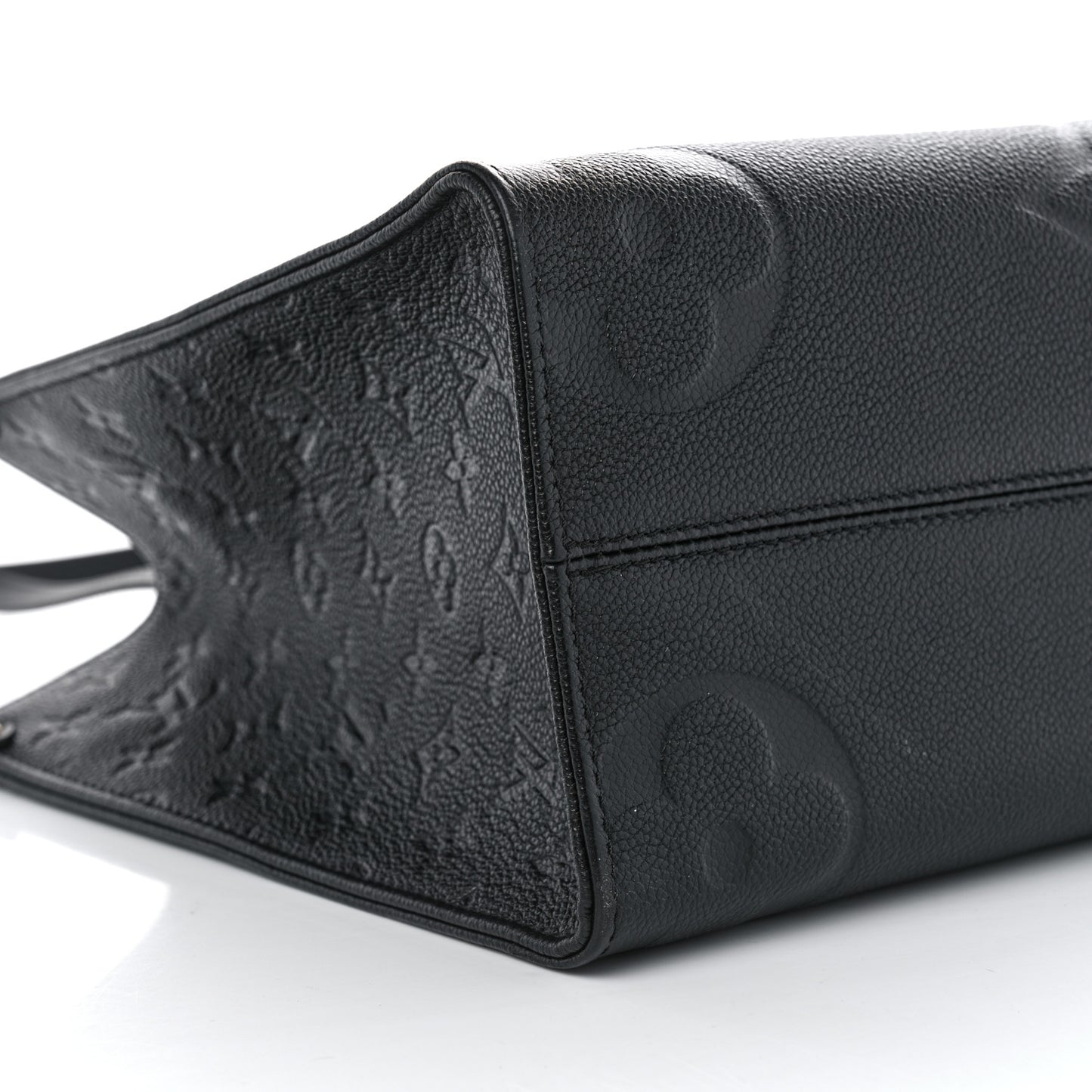 Empreinte Monogram Giant OnTheGo MM Black