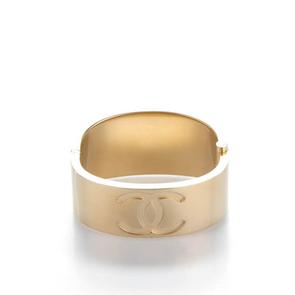 Chanel Metal CC Mirror Cuff Gold 3 of 6