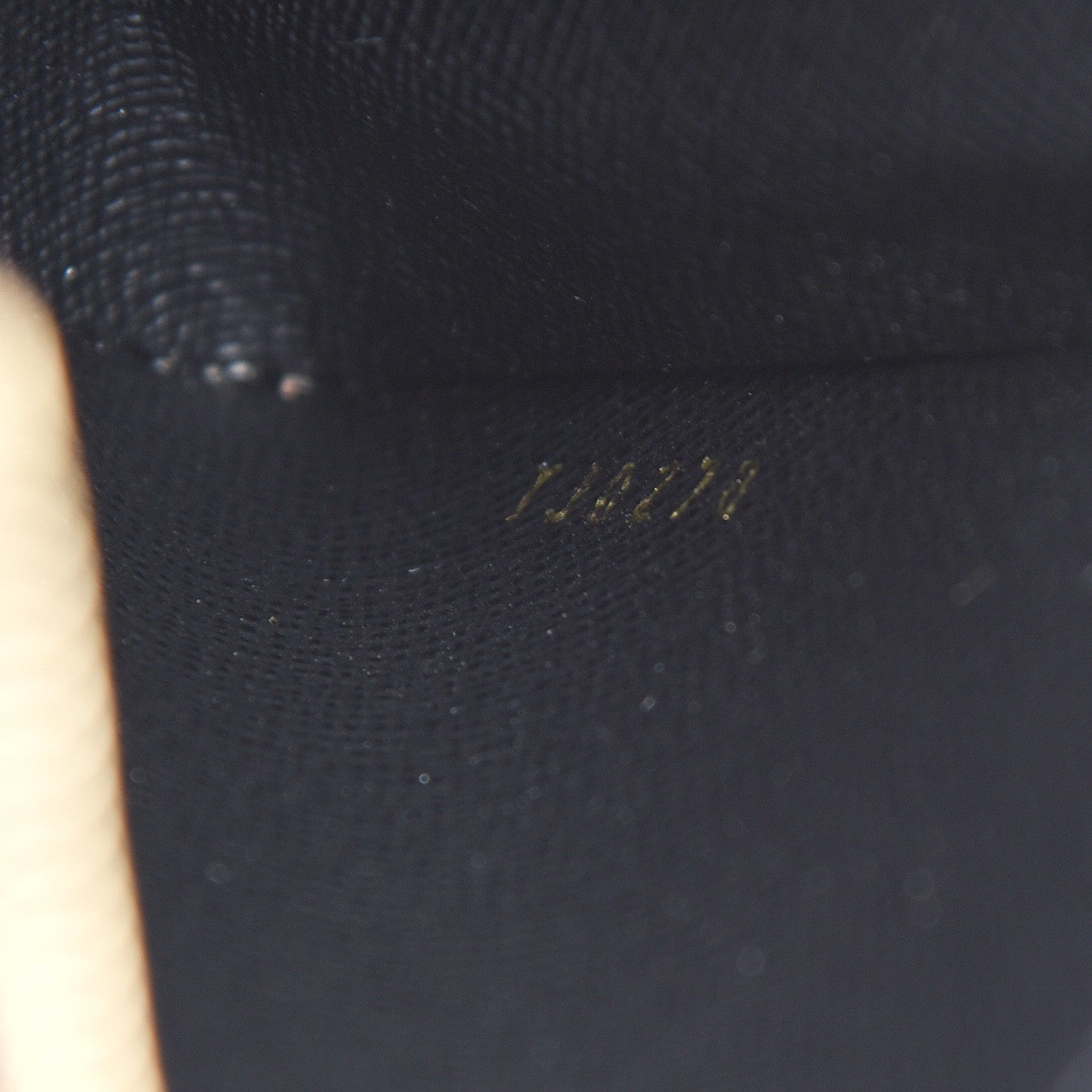 Louis Vuitton Reverse Monogram Giant Trio Rectangle Pouch 6 of 7