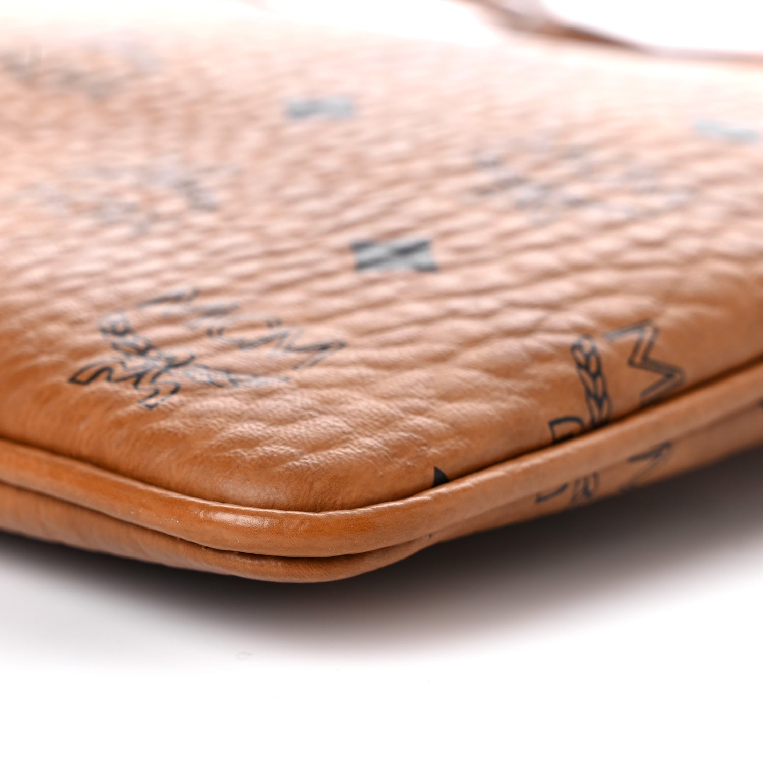 MCM Visetos Original Medium Pouch Cognac 11 of 12