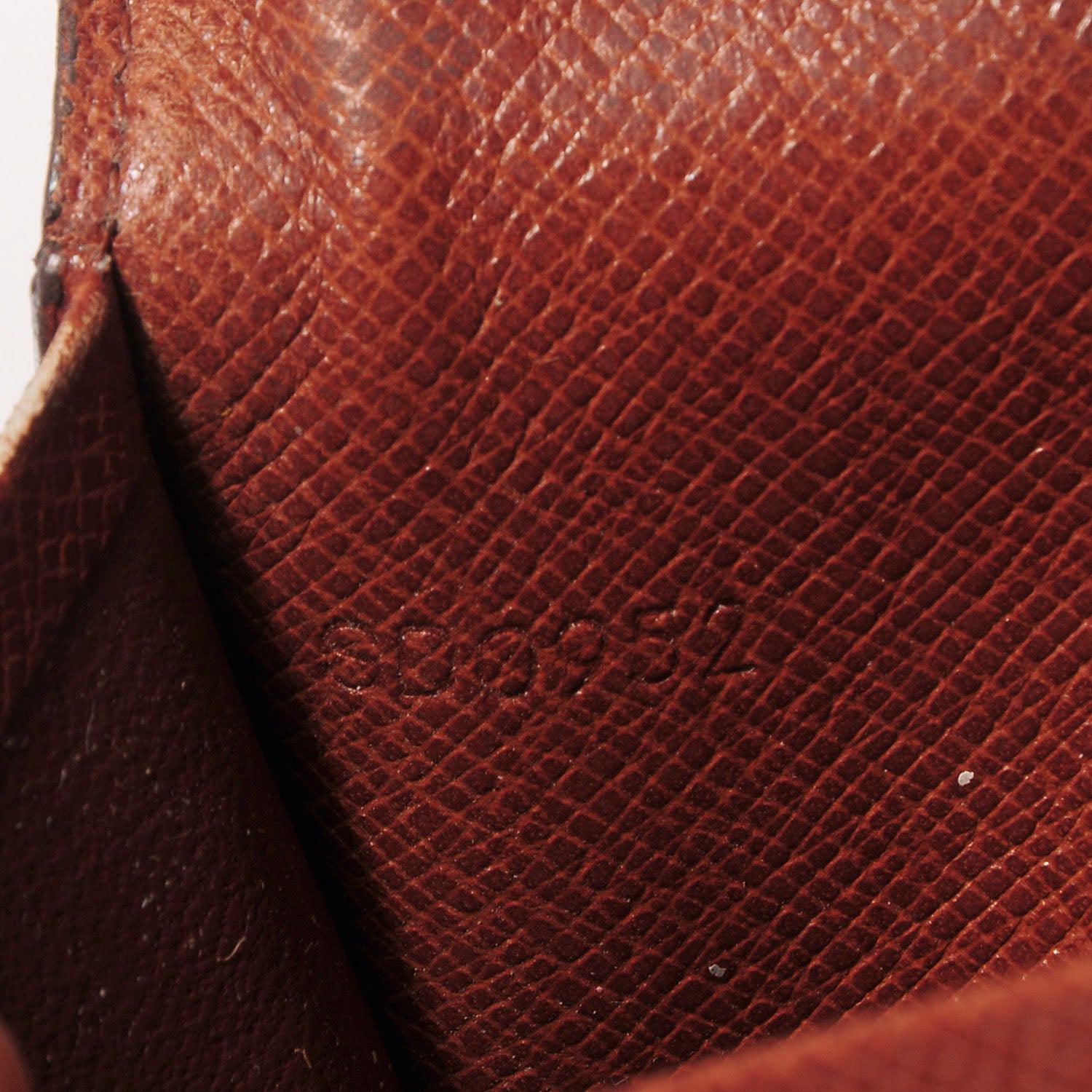 Louis Vuitton Monogram Mini Agenda Cover 7 of 7