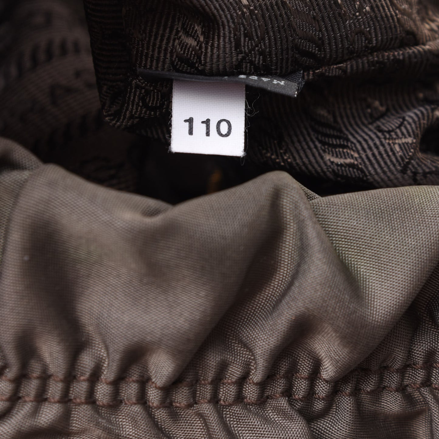 Tessuto Nylon Jacquard Logo Tote Fumo