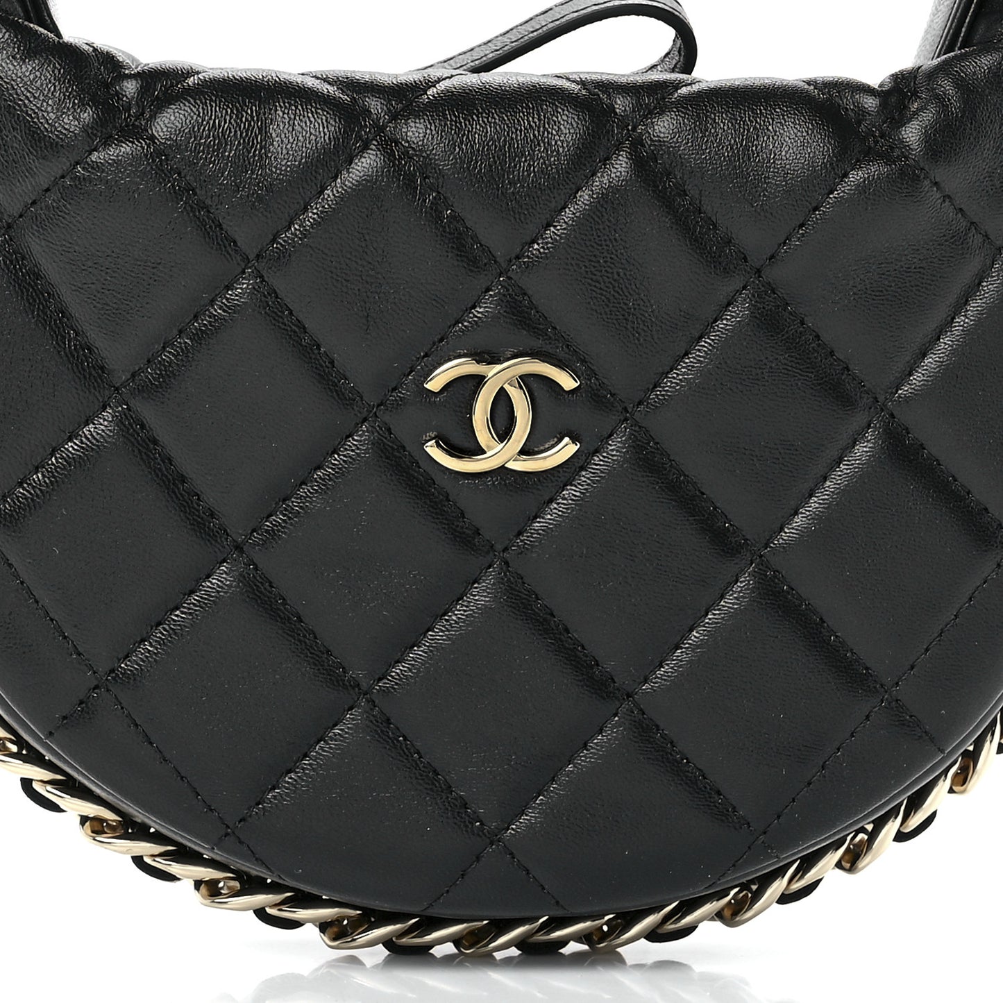 Lambskin Quilted Chain Around Pouch Black