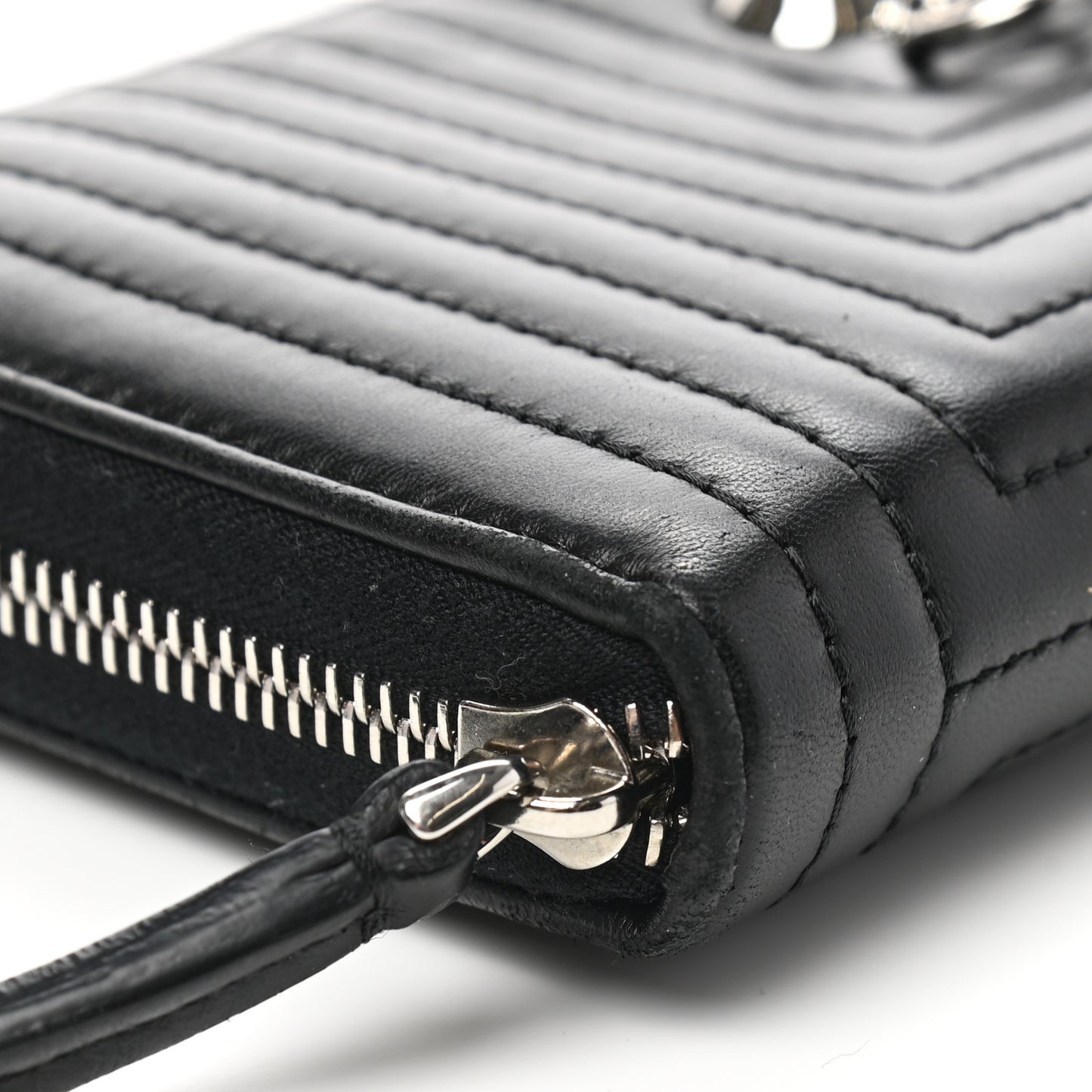 Shiny Nappa Trapuntata DotCom Zip Around Wristlet Wallet Black